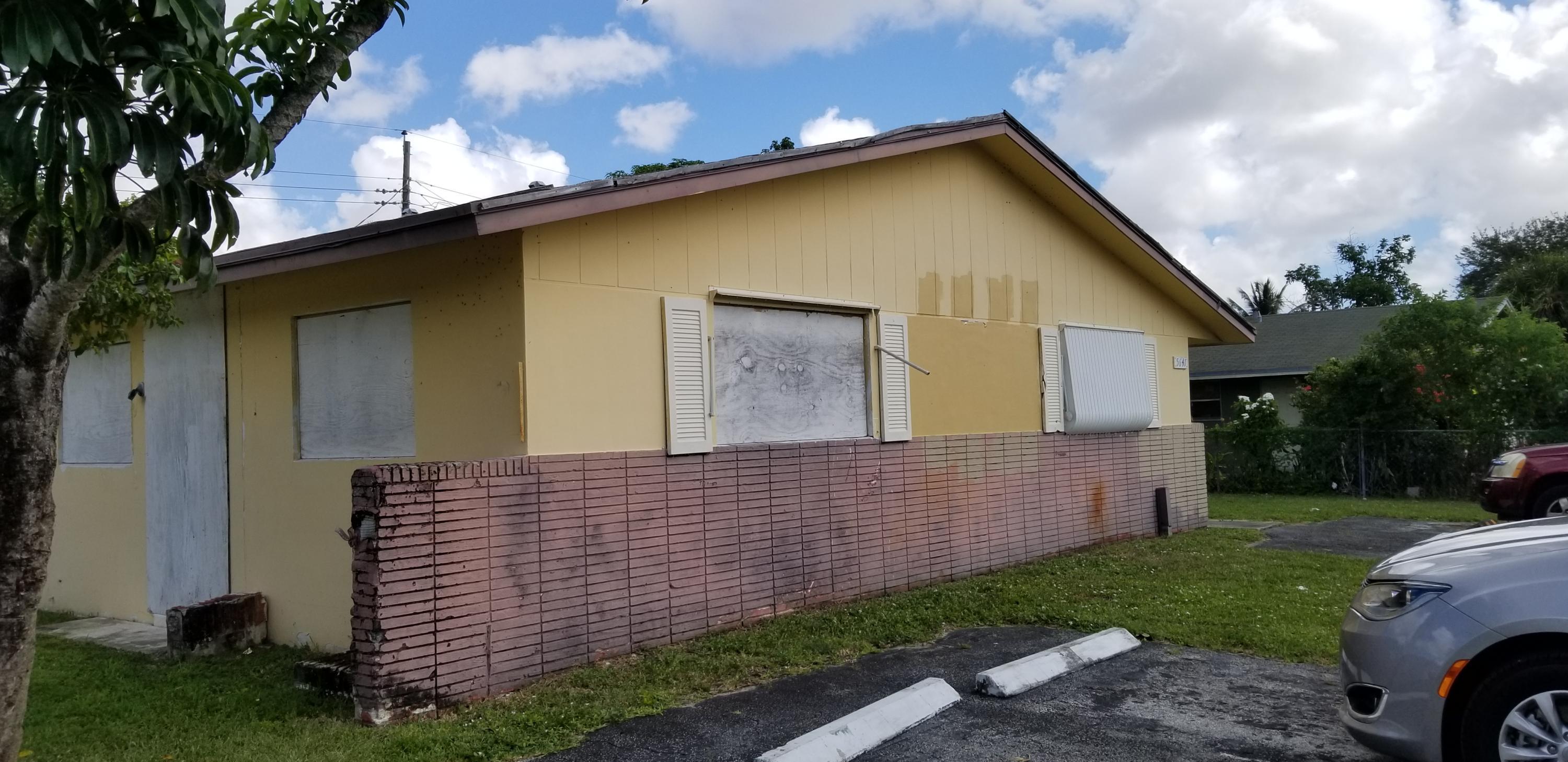 5641 NW 15th Street, Lauderhill, FL 33313, Lauderhill - Photo 3