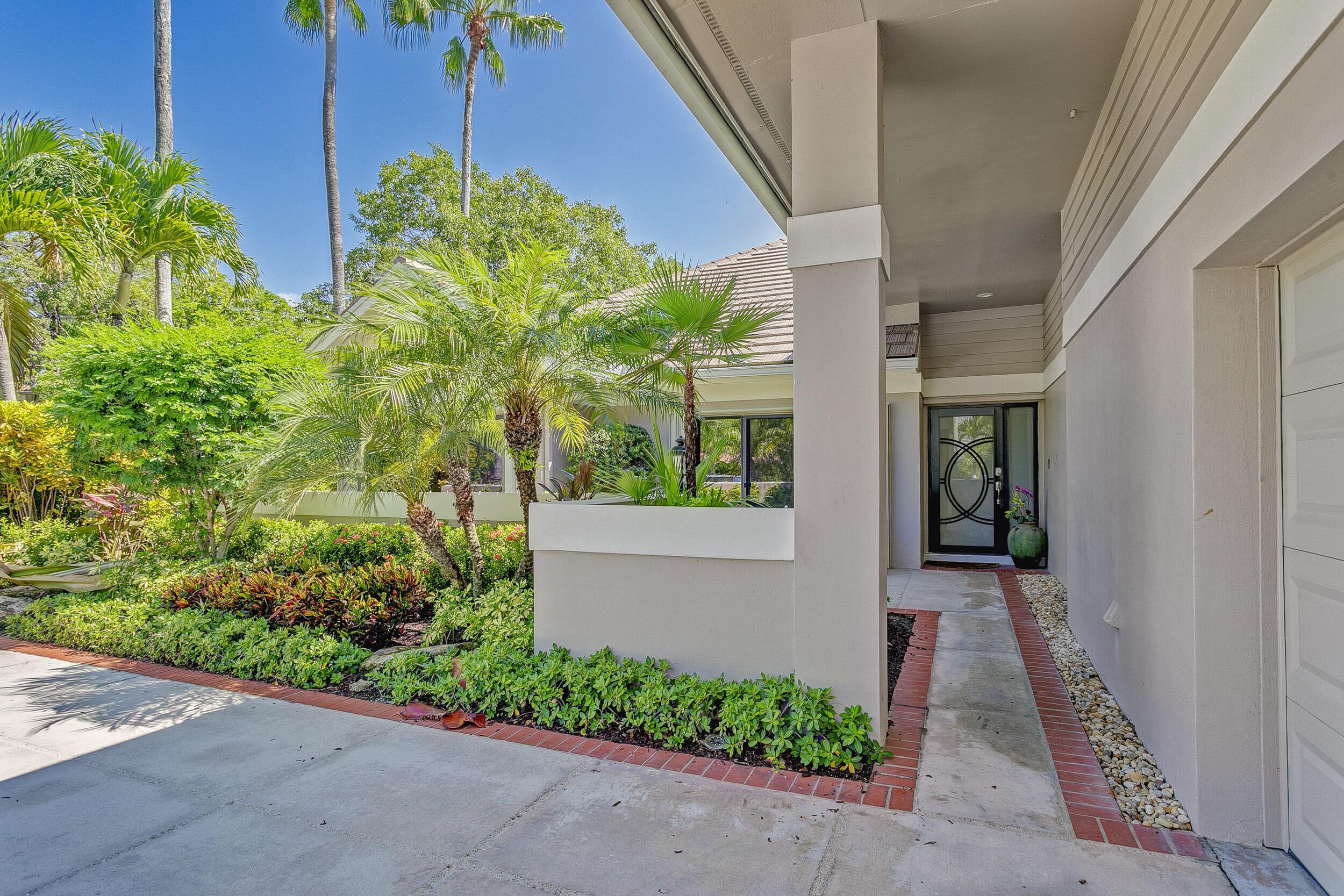156 Coventry Place, Palm Beach Gardens, FL 33418, Palm Beach Gardens - Photo 4