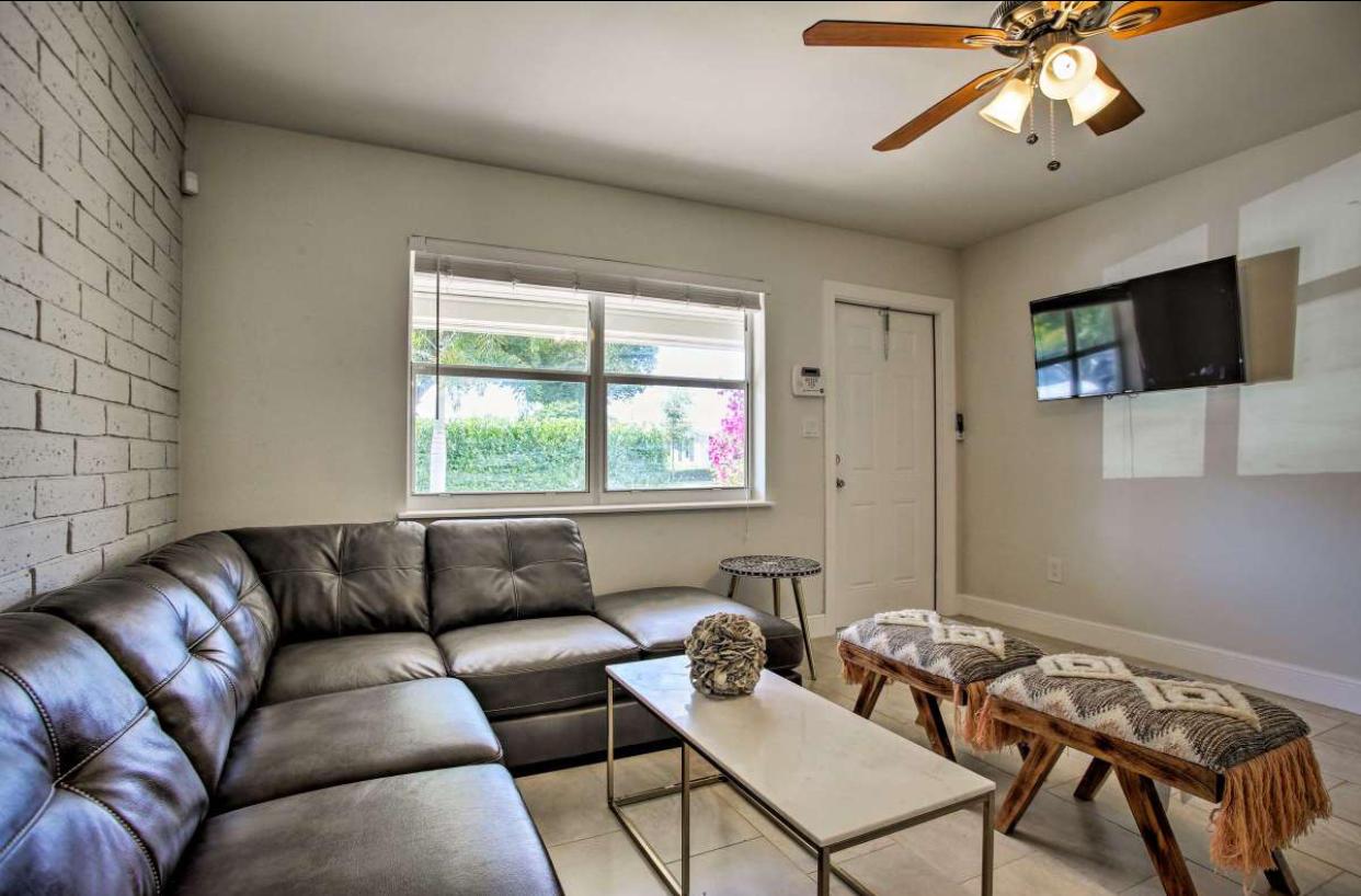 201 George Bush Boulevard S 201, Delray Beach, FL 33444, Delray Beach - Photo 3
