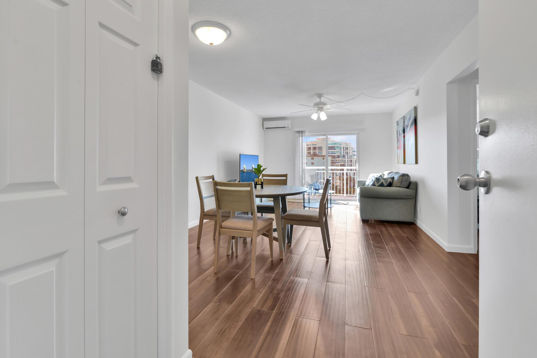 720 Orton Avenue 701, Fort Lauderdale, FL 33304, Fort Lauderdale - Photo 4