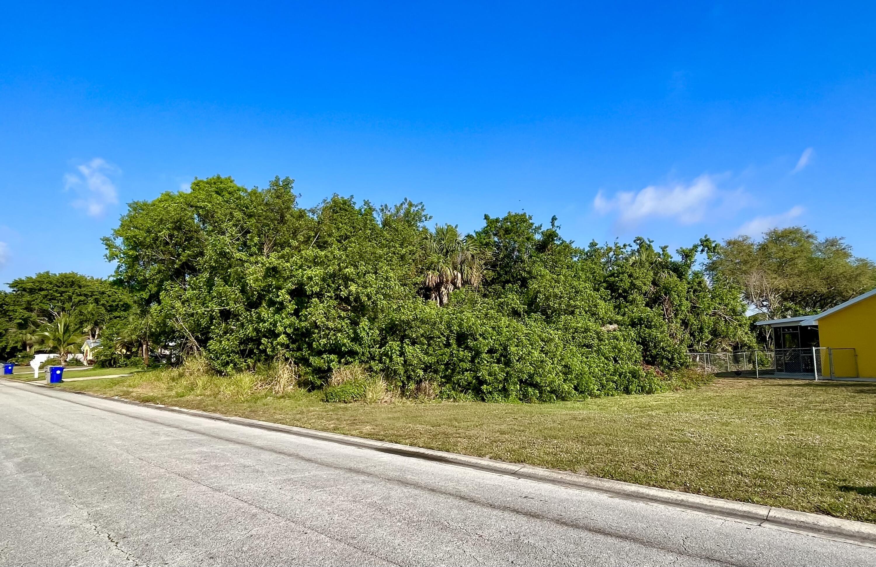 846 19th Street SW, Vero Beach, FL 32962, Vero Beach - Photo 3