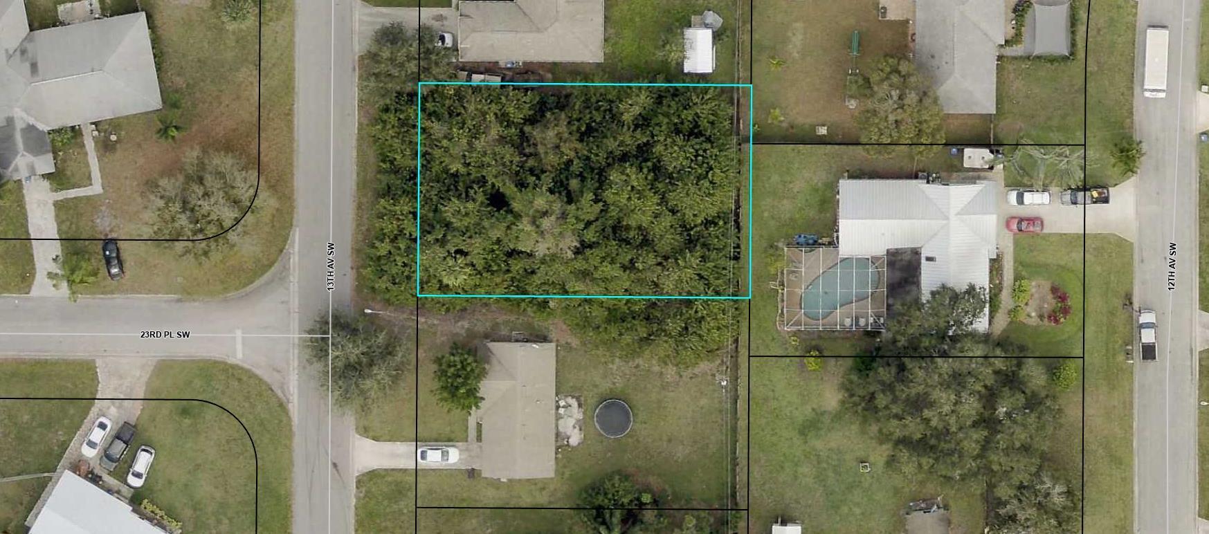 2336 13th Avenue SW, Vero Beach, FL 32962, Vero Beach - Photo 2