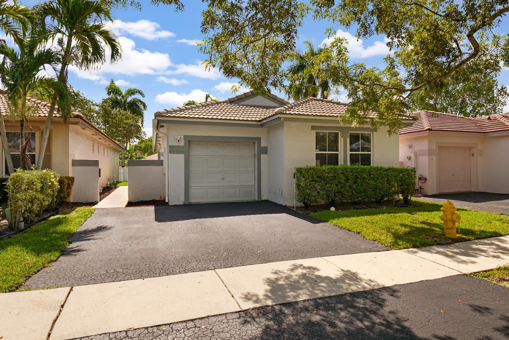 200 NW 75 Ter Terrace, Plantation, FL 33317, Plantation