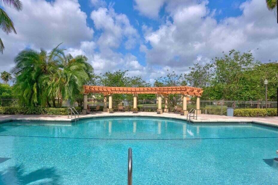 4171 N Haverhill Road W 1011, West Palm Beach, FL 33417, West Palm Beach