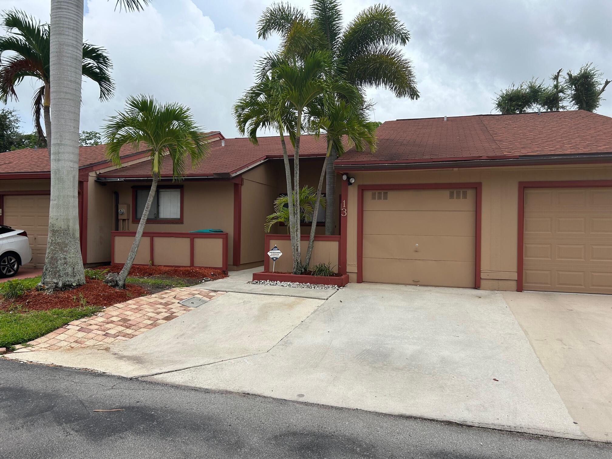 13 Farnworth Drive, Boynton Beach, FL 33426, Boynton Beach