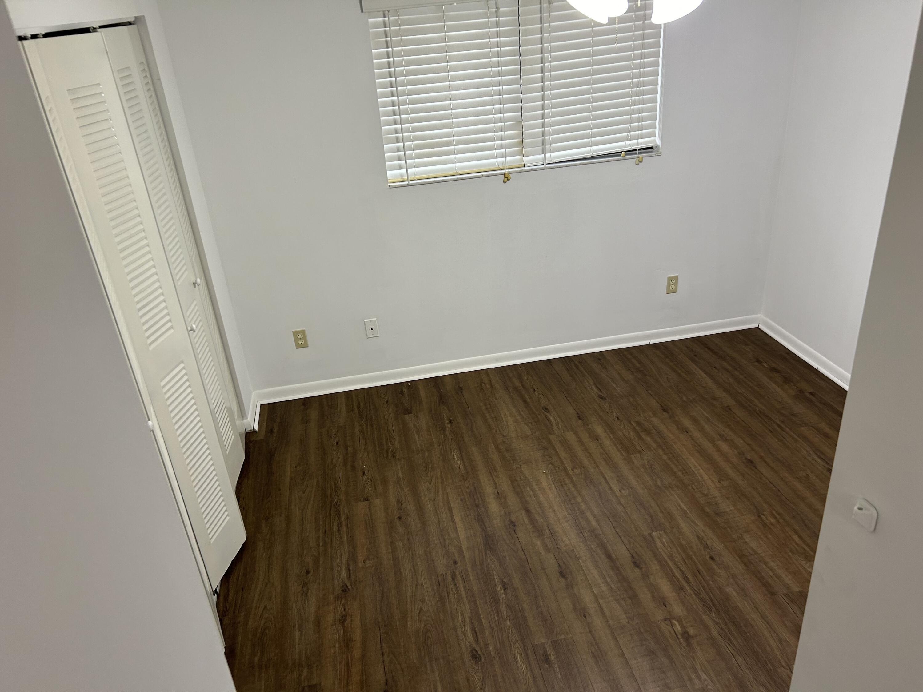 13 Farnworth Drive, Boynton Beach, FL 33426, Boynton Beach - Photo 4