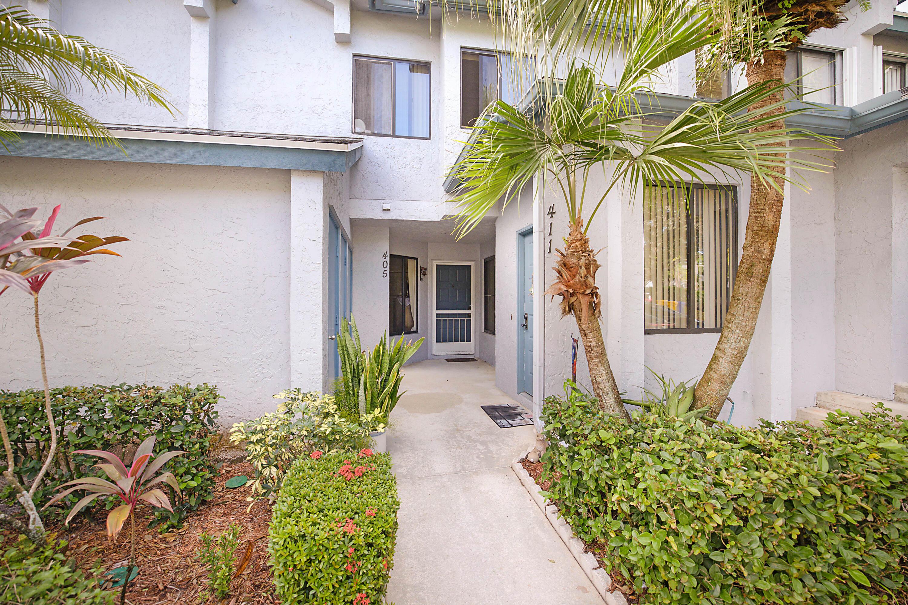 405 Harbour Pointe Way, Greenacres, FL 33413, Greenacres - Photo 2