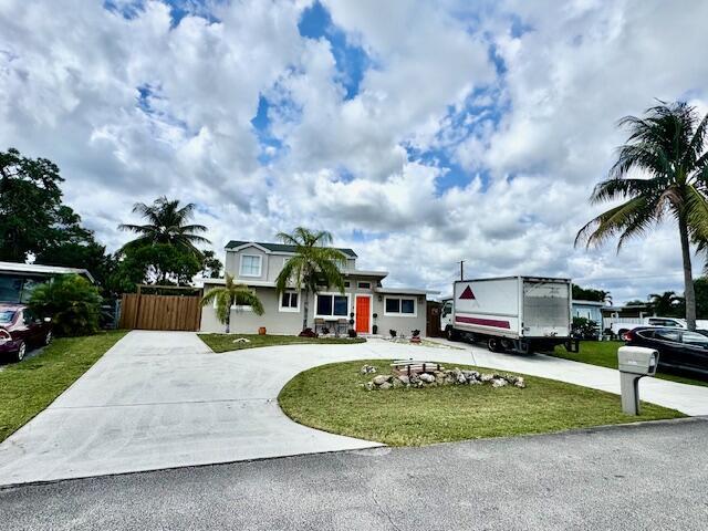 1943 Iris Road, West Palm Beach, FL 33415, West Palm Beach - Photo 3