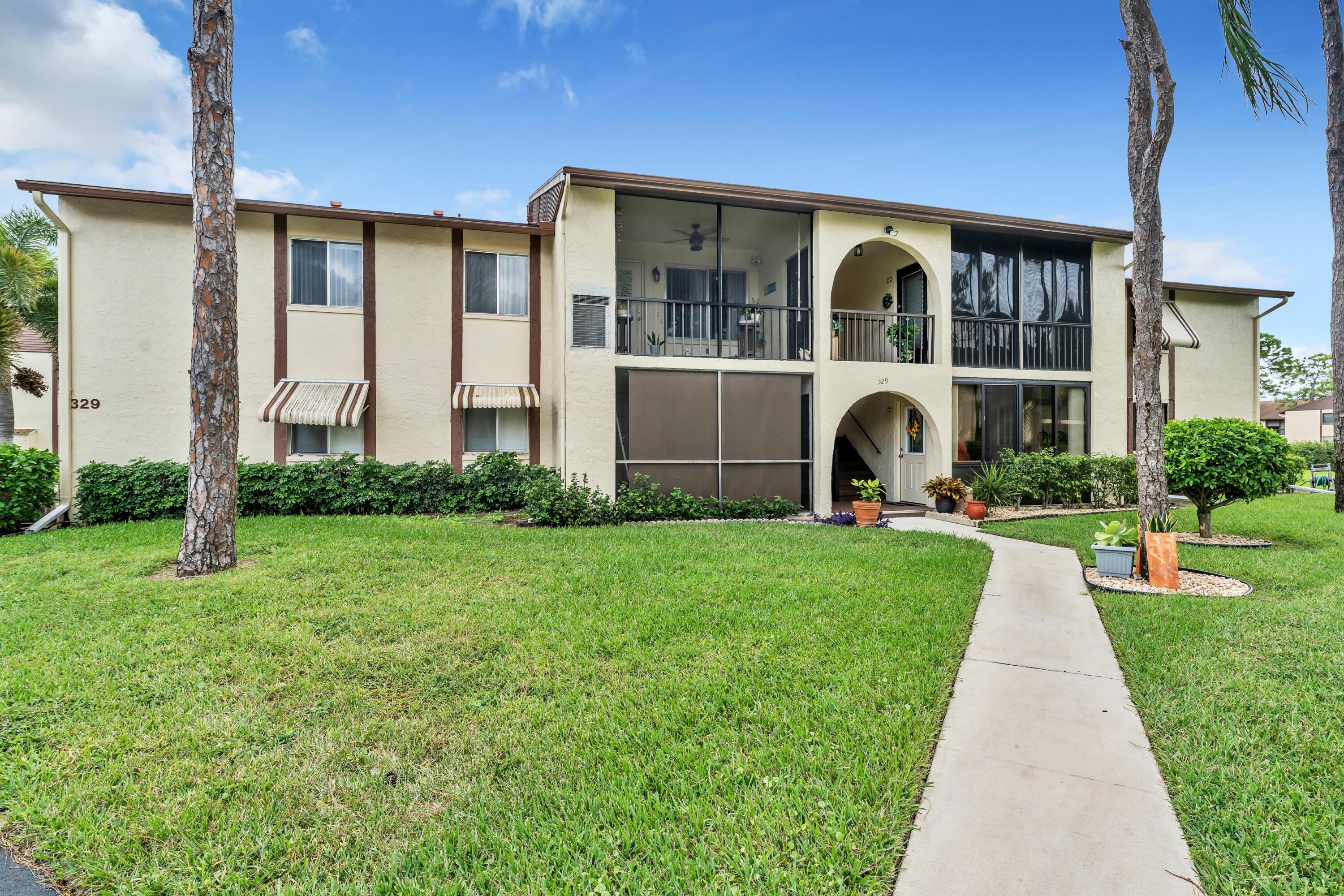 329 Knotty Pine Circle A-2, Greenacres, FL 33463, Greenacres - Photo 2