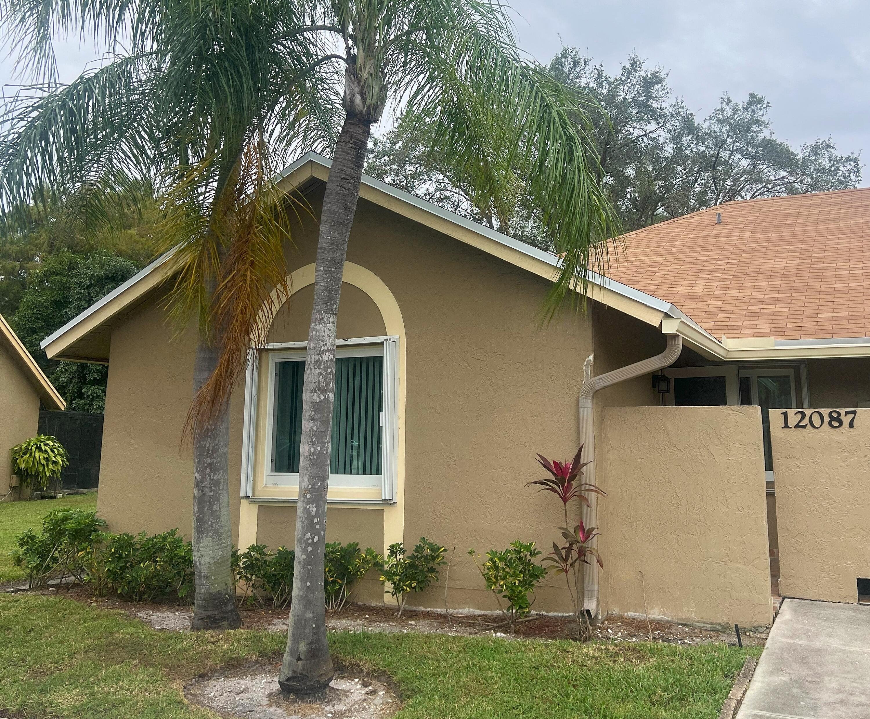 12087 NW 44th Street, Sunrise, FL 33323, Sunrise - Photo 2