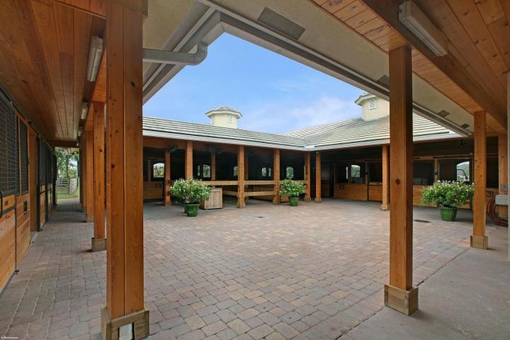 2705 Appaloosa Trail, Wellington, FL 33414, Wellington - Photo 3