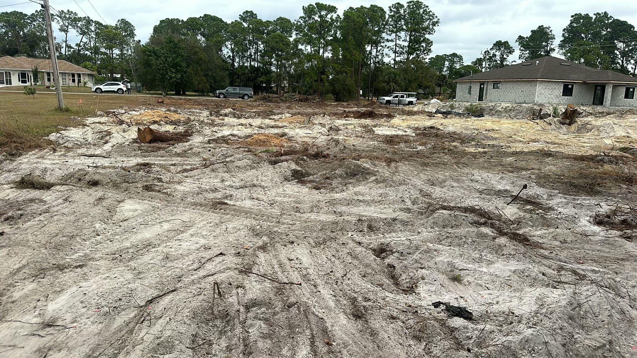 2704 Leeland Heights Boulevard Boulevard, Lehigh Acres, FL 33936, Lehigh Acres