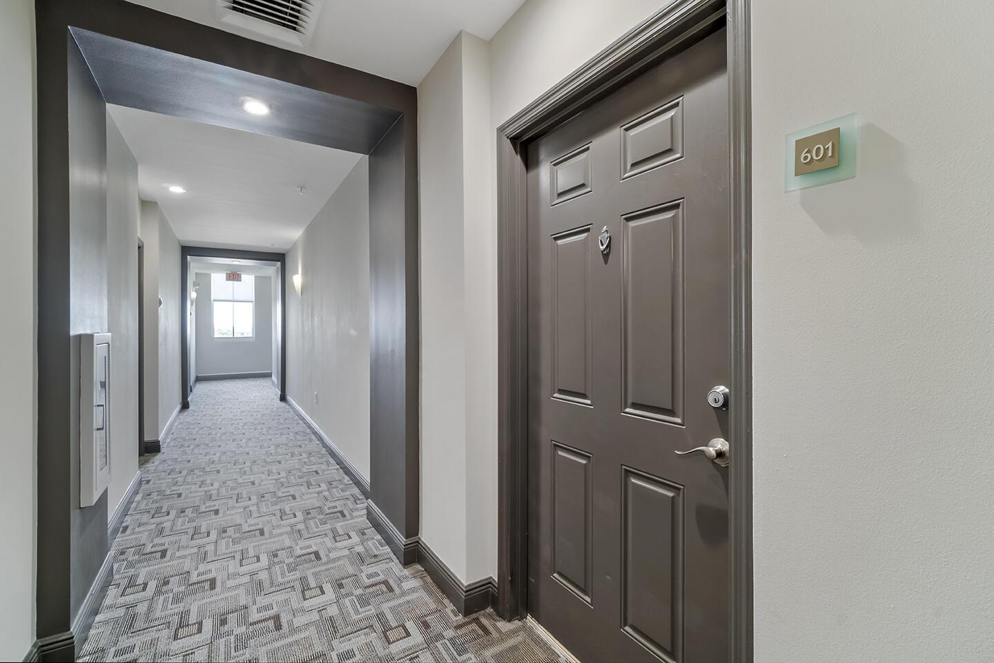 2401 NE 65th Street 601, Fort Lauderdale, FL 33308, Fort Lauderdale - Photo 2