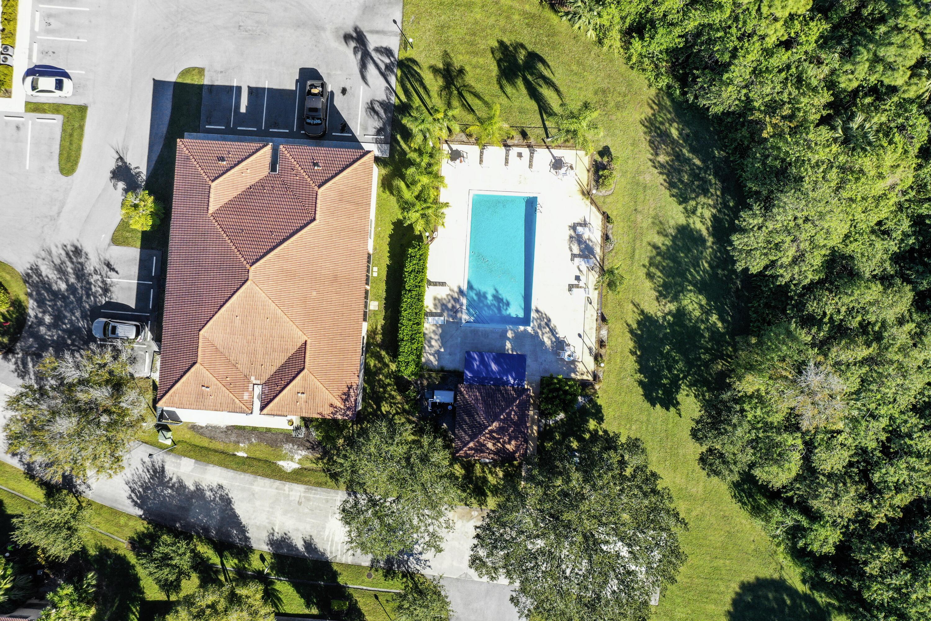 2432 SE Garden Terrace 703, Port St. Lucie, FL 34952, Port St. Lucie - Photo 3