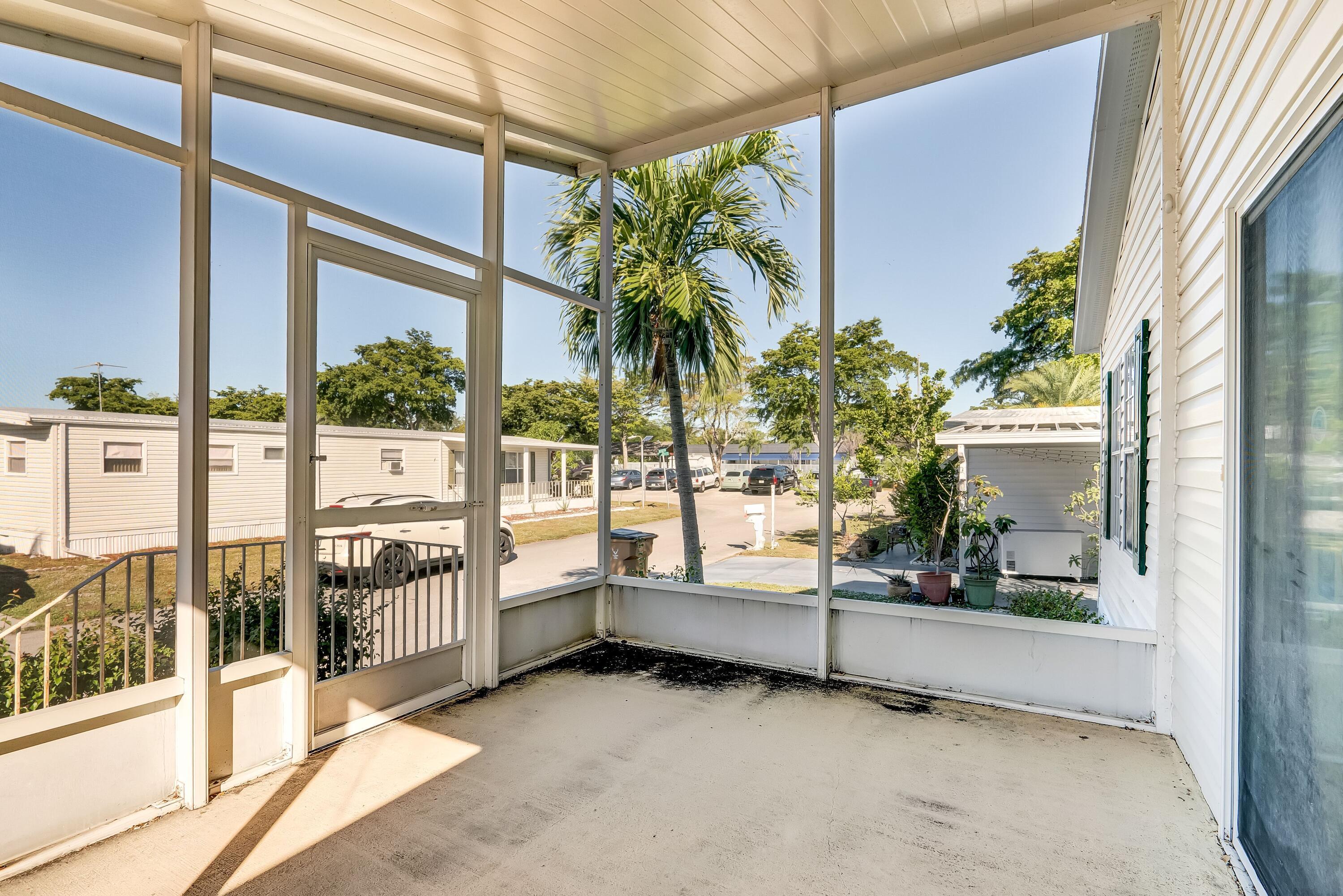 4920 NW 2nd Terrace, Pompano Beach, FL 33064, Pompano Beach - Photo 5