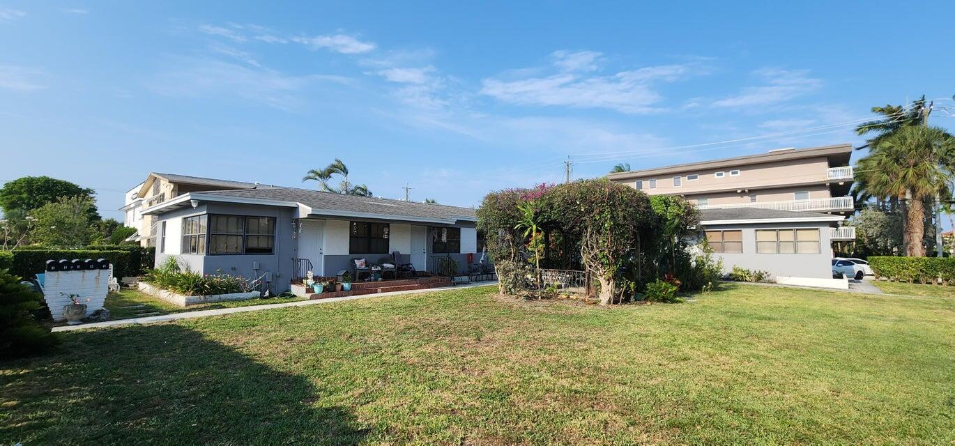 130 S Lakeside 1 Drive, Lake Worth Beach, FL 33460, Lake Worth Beach - Photo 2