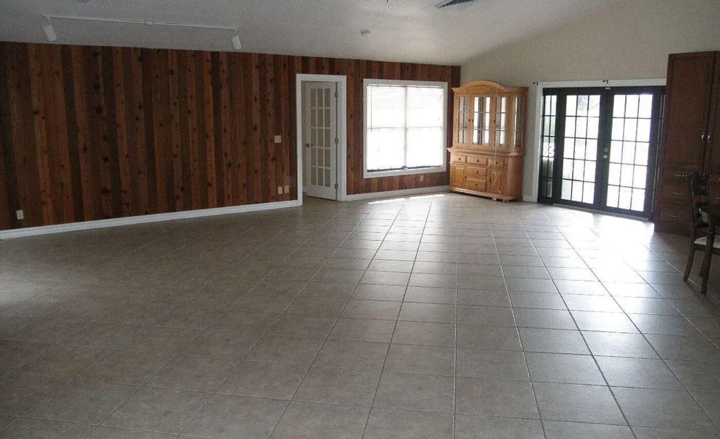 6845 Park Lane Road, Lake Worth, FL 33449, Lake Worth - Photo 3