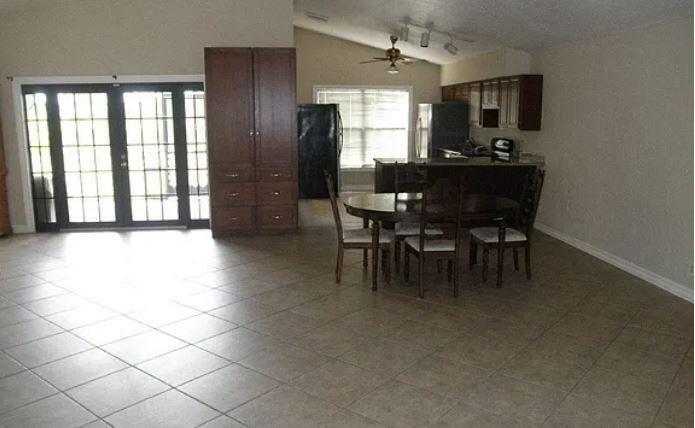 6845 Park Lane Road, Lake Worth, FL 33449, Lake Worth - Photo 4