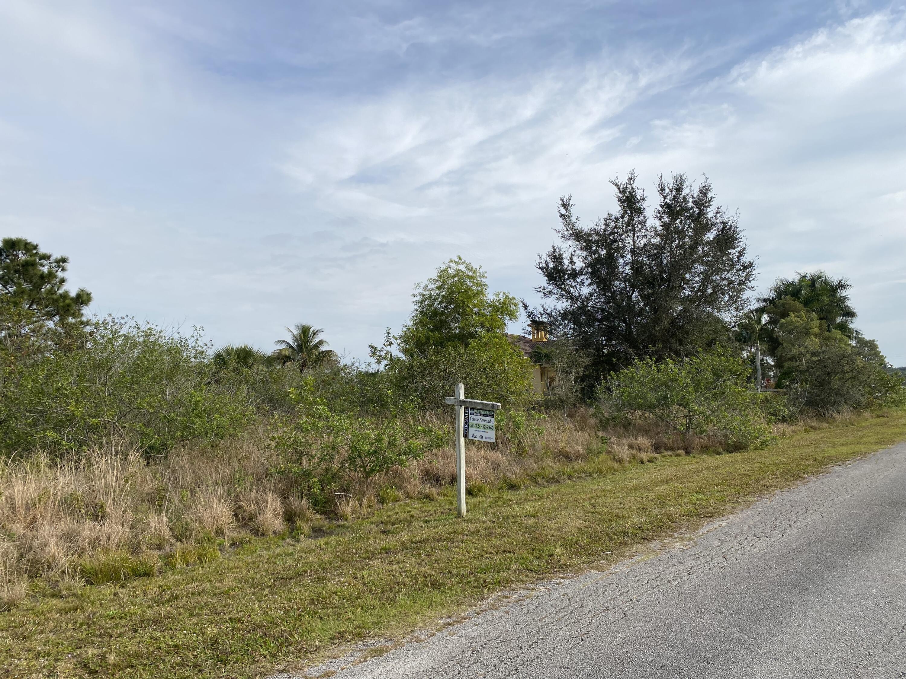 17755 Fox Trail Lane, Loxahatchee, FL 33470, Loxahatchee - Photo 5