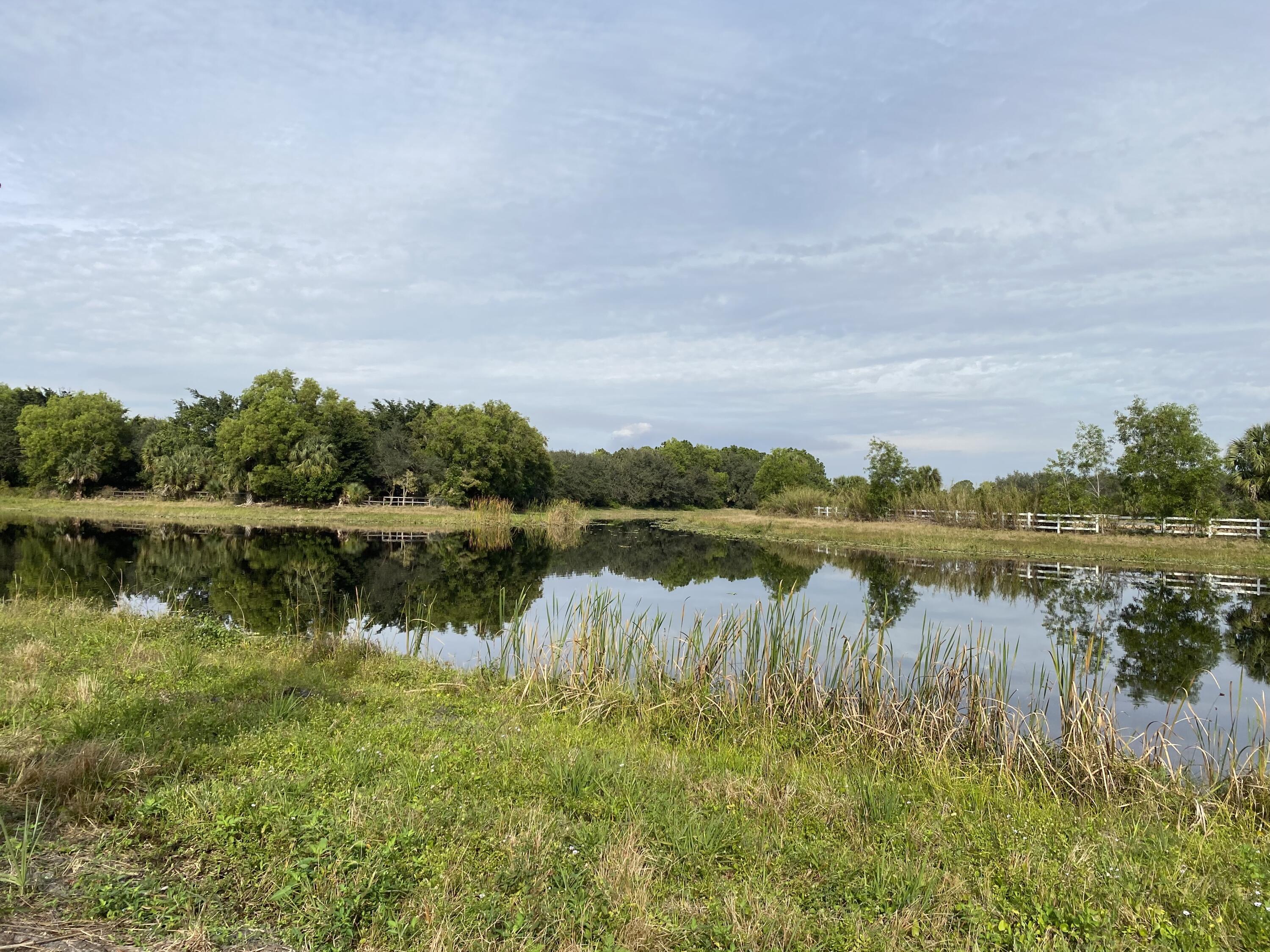 17755 Fox Trail Lane, Loxahatchee, FL 33470, Loxahatchee - Photo 4
