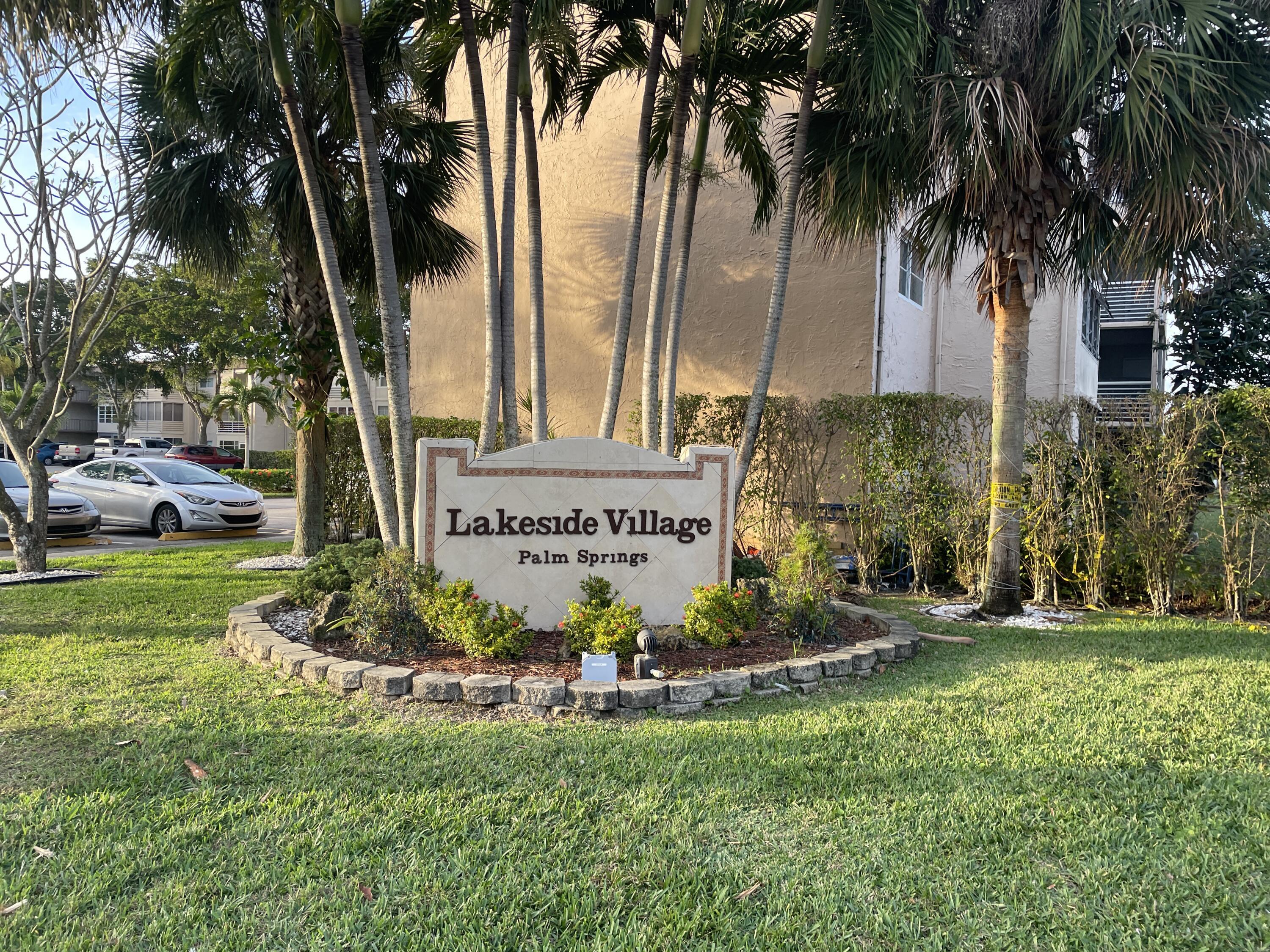 225 Bonnie Boulevard 211, Palm Springs, FL 33461, Palm Springs - Photo 5