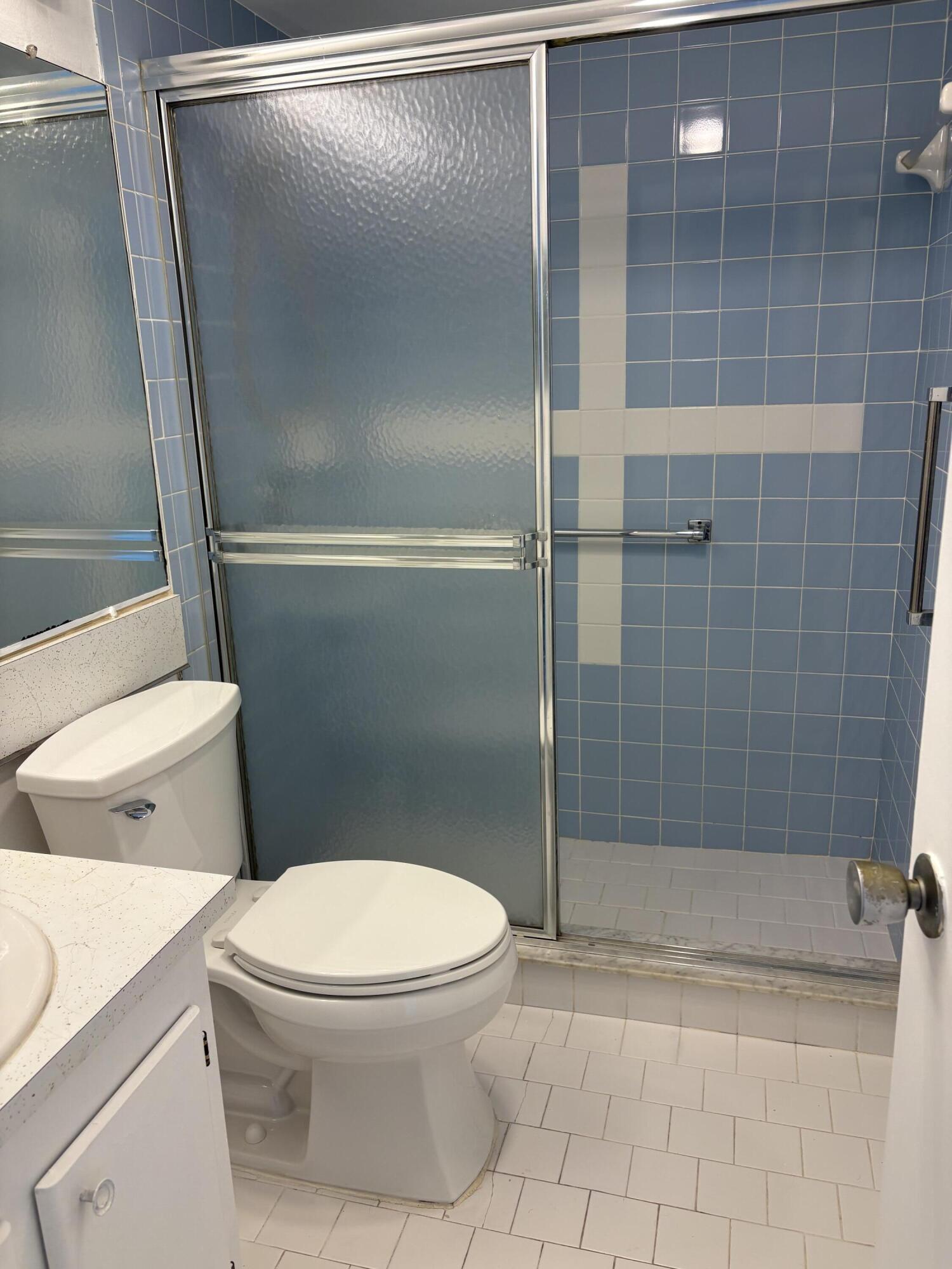 113 Berkshire E, West Palm Beach, FL 33417, West Palm Beach - Photo 3
