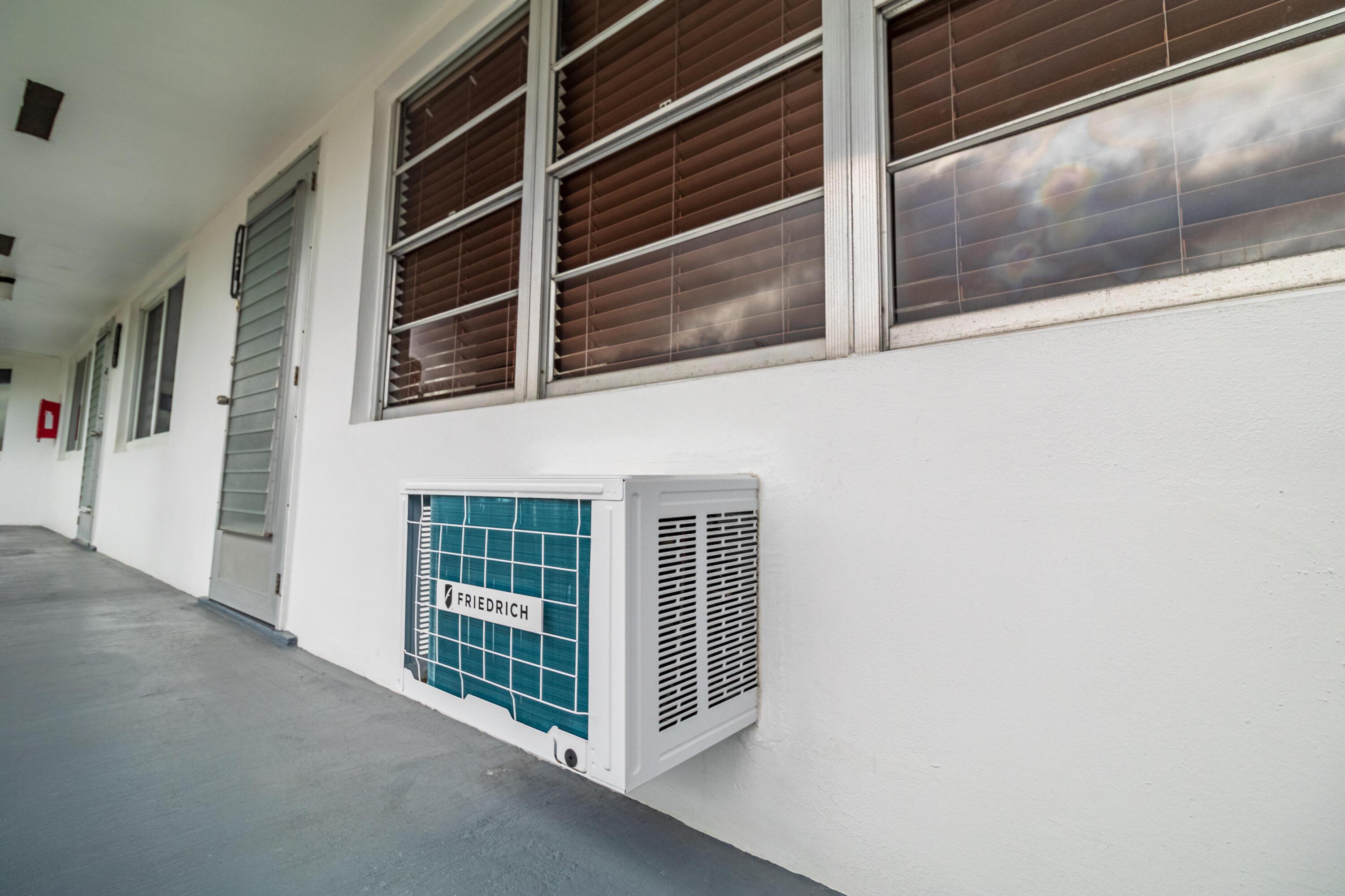 120 Northampton F, West Palm Beach, FL 33417, West Palm Beach - Photo 3