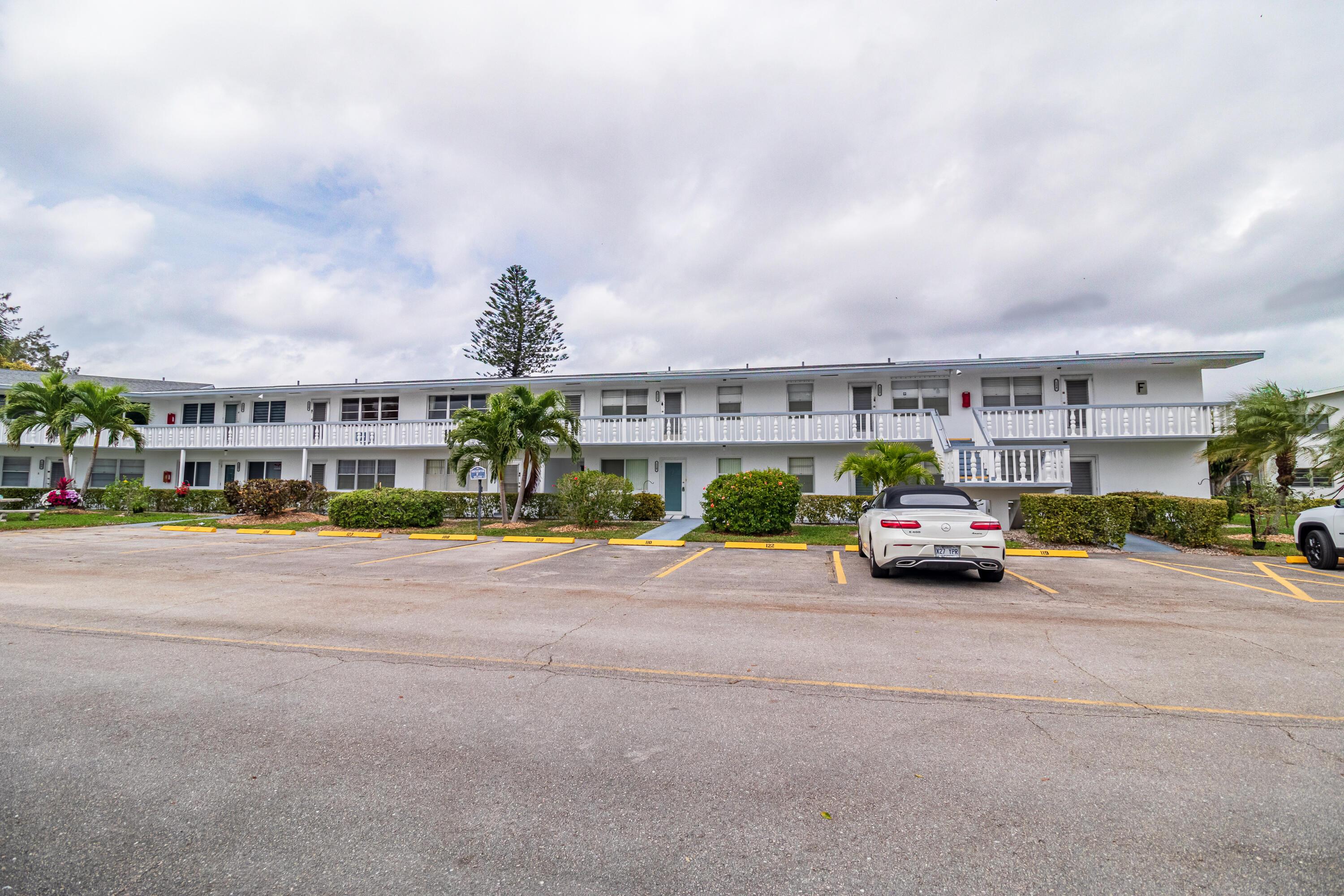 120 Northampton F, West Palm Beach, FL 33417, West Palm Beach - Photo 4