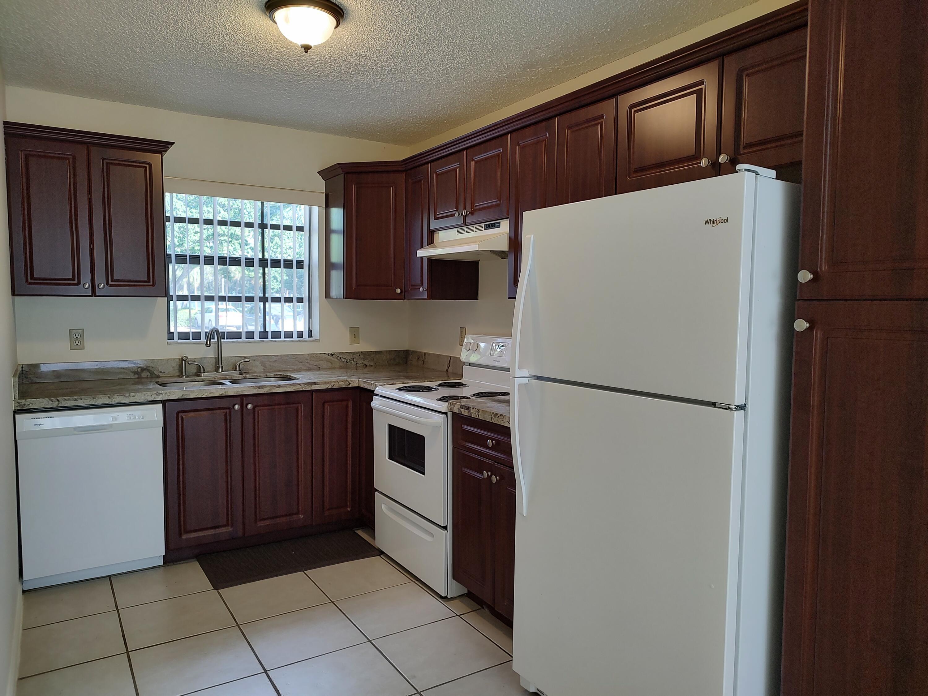 3050 Norwood Place N111, Boca Raton, FL 33431, Boca Raton - Photo 2