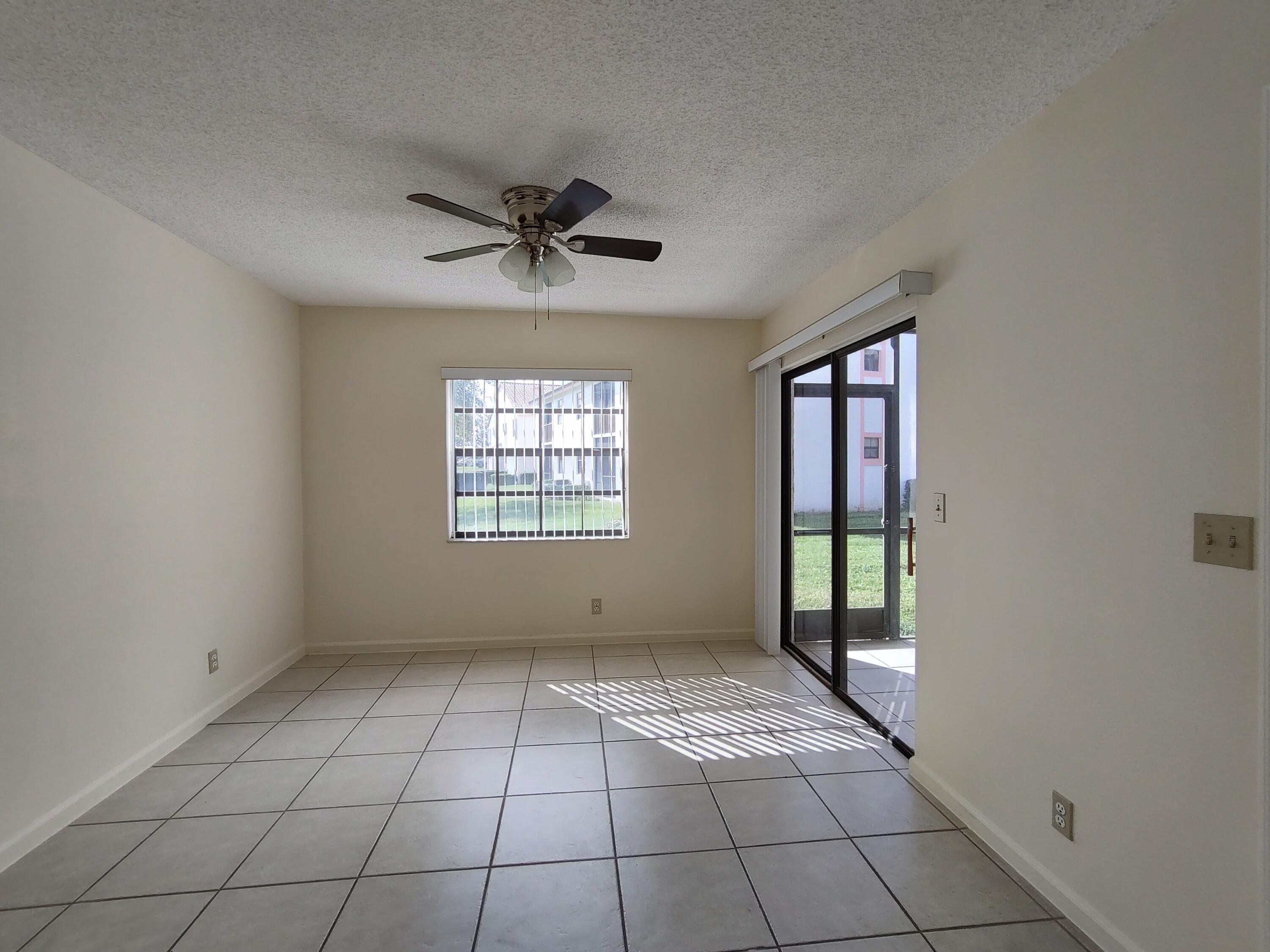 3050 Norwood Place N111, Boca Raton, FL 33431, Boca Raton - Photo 4