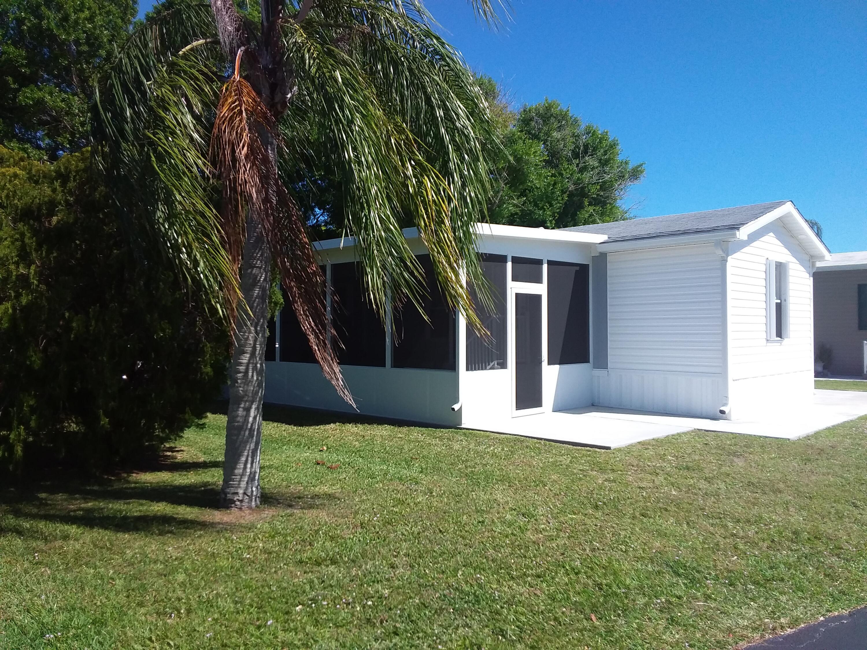 267 Nightingale Avenue, Fort Pierce, FL 34982, Fort Pierce - Photo 2