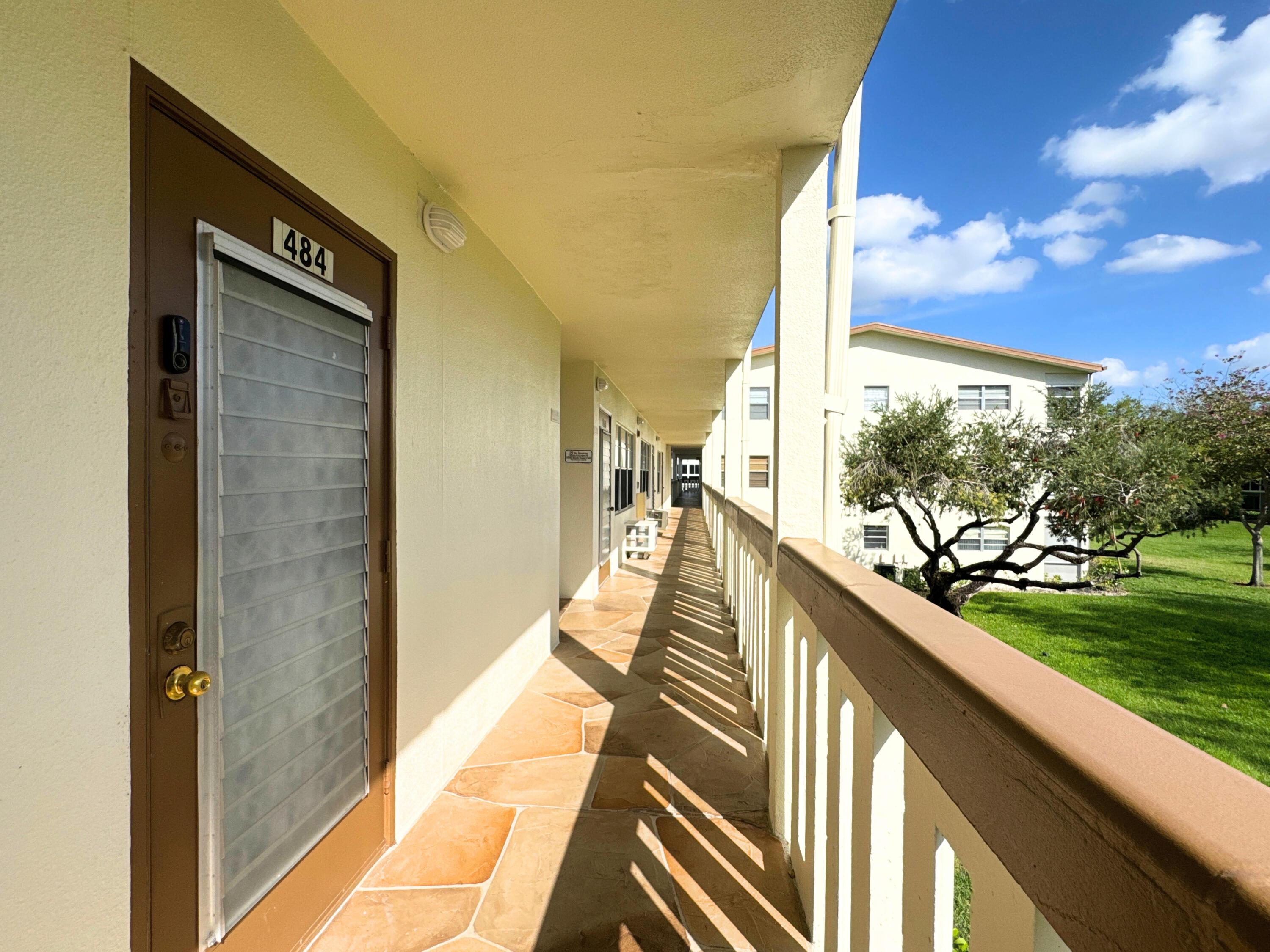 484 Mansfield L, Boca Raton, FL 33434, Boca Raton - Photo 3