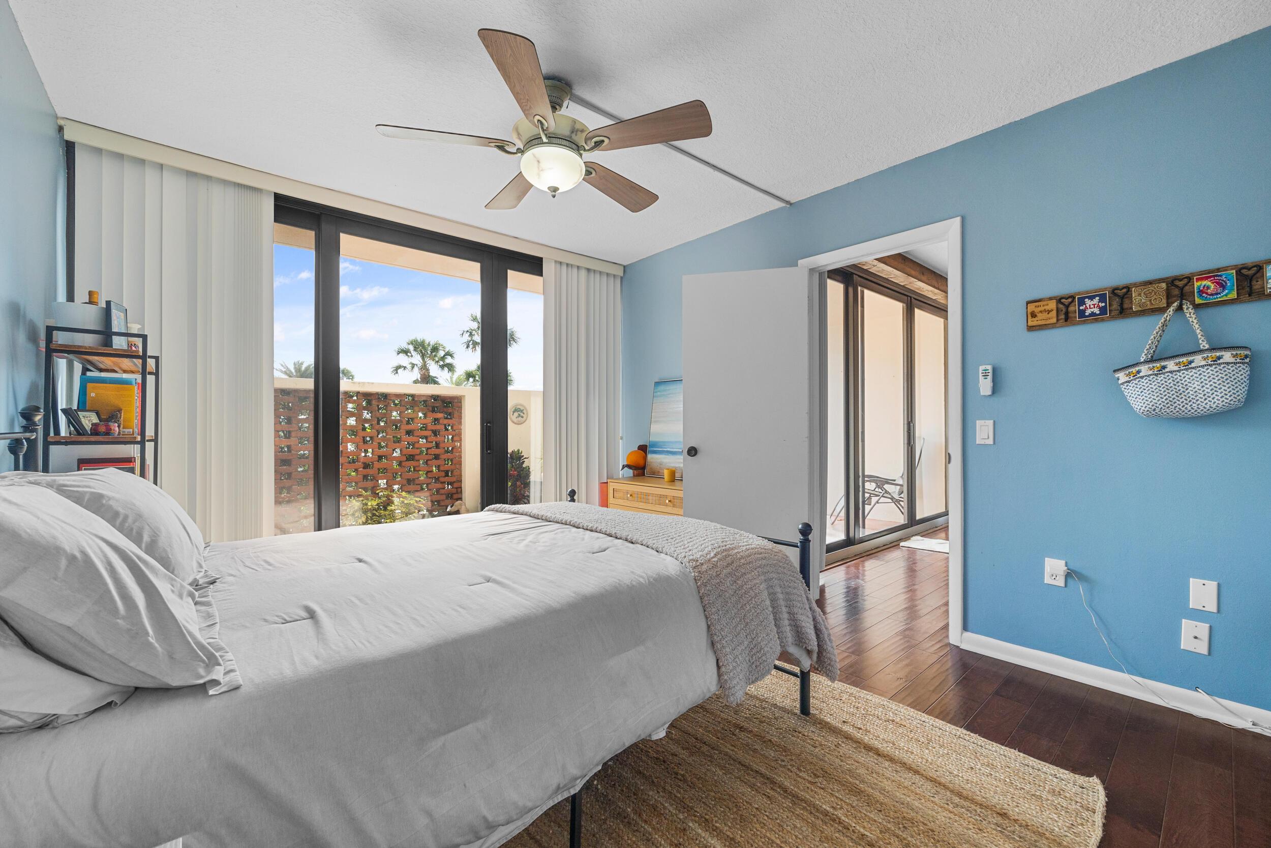 225 Beach Road 102, Tequesta, FL 33469, Tequesta - Photo 4