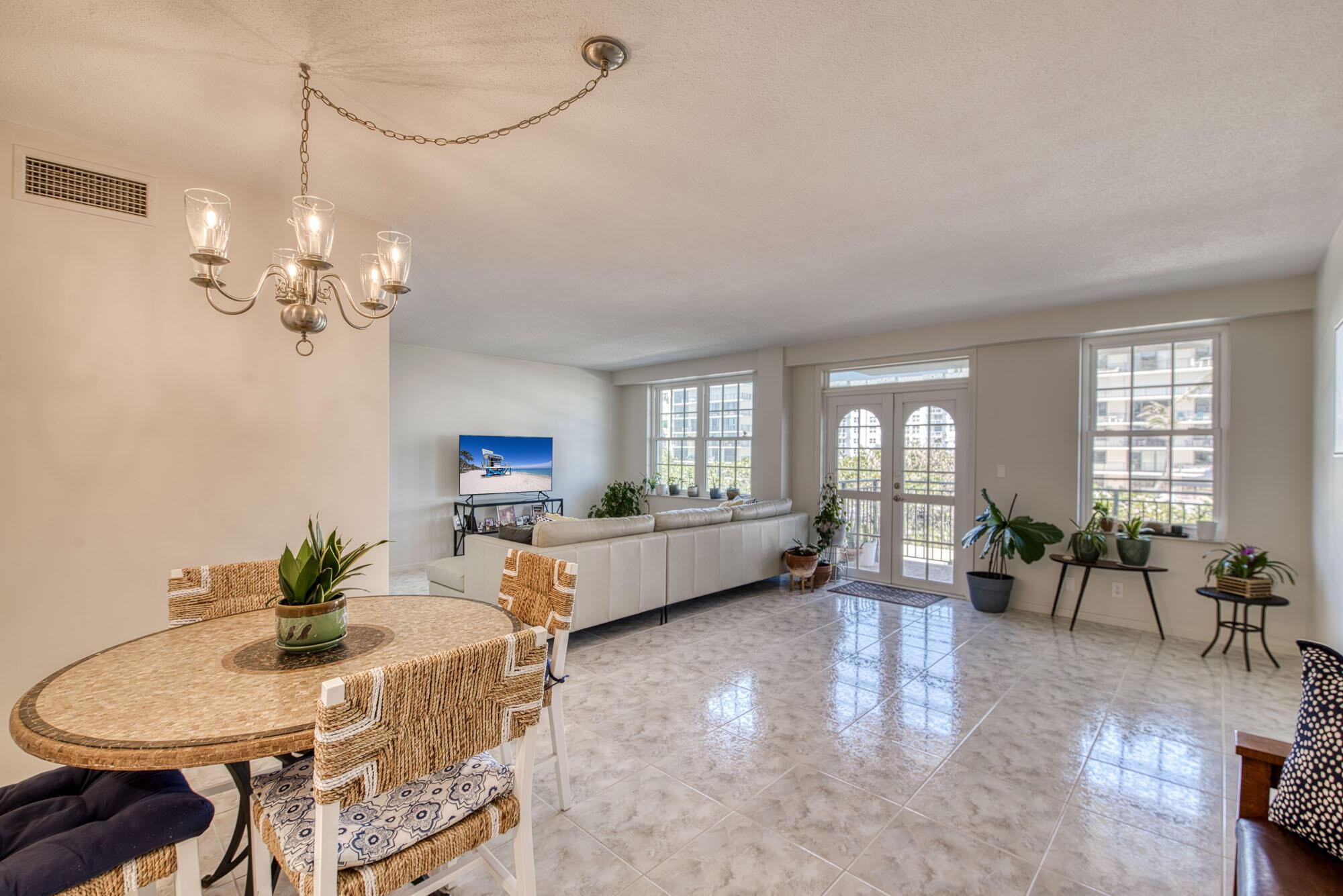 3475 S Ocean Boulevard 210, Palm Beach, FL 33480, Palm Beach - Photo 5