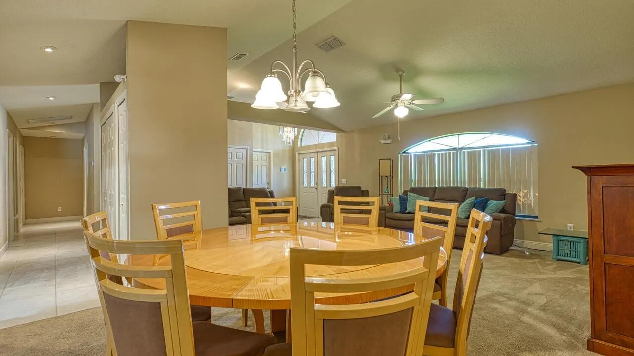 2312 SW Kent Circle, Port St. Lucie, FL 34953, Port St. Lucie - Photo 4