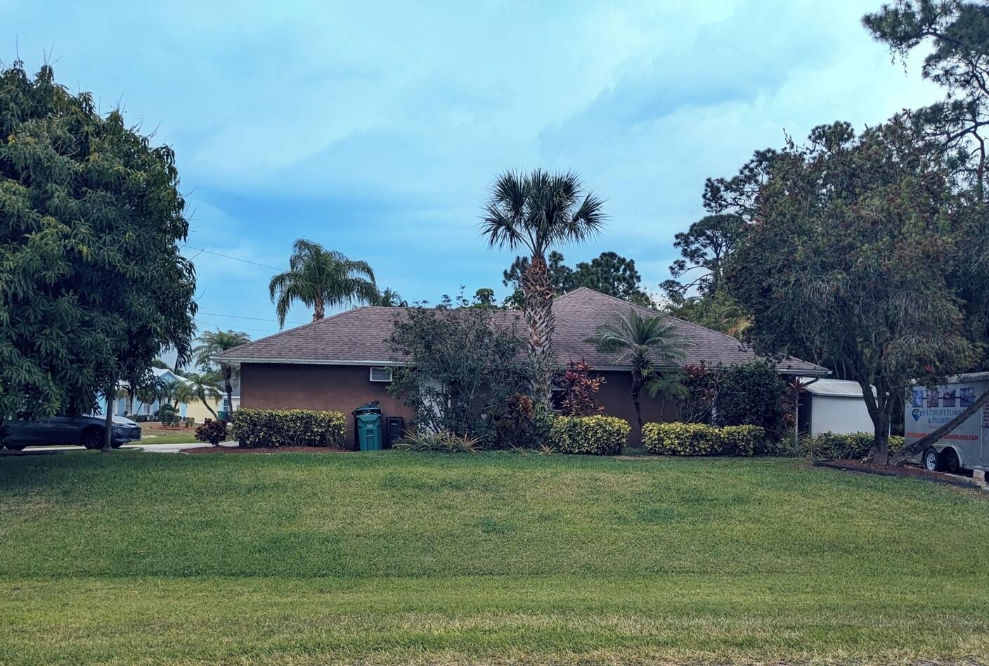 2312 SW Kent Circle, Port St. Lucie, FL 34953, Port St. Lucie - Photo 3