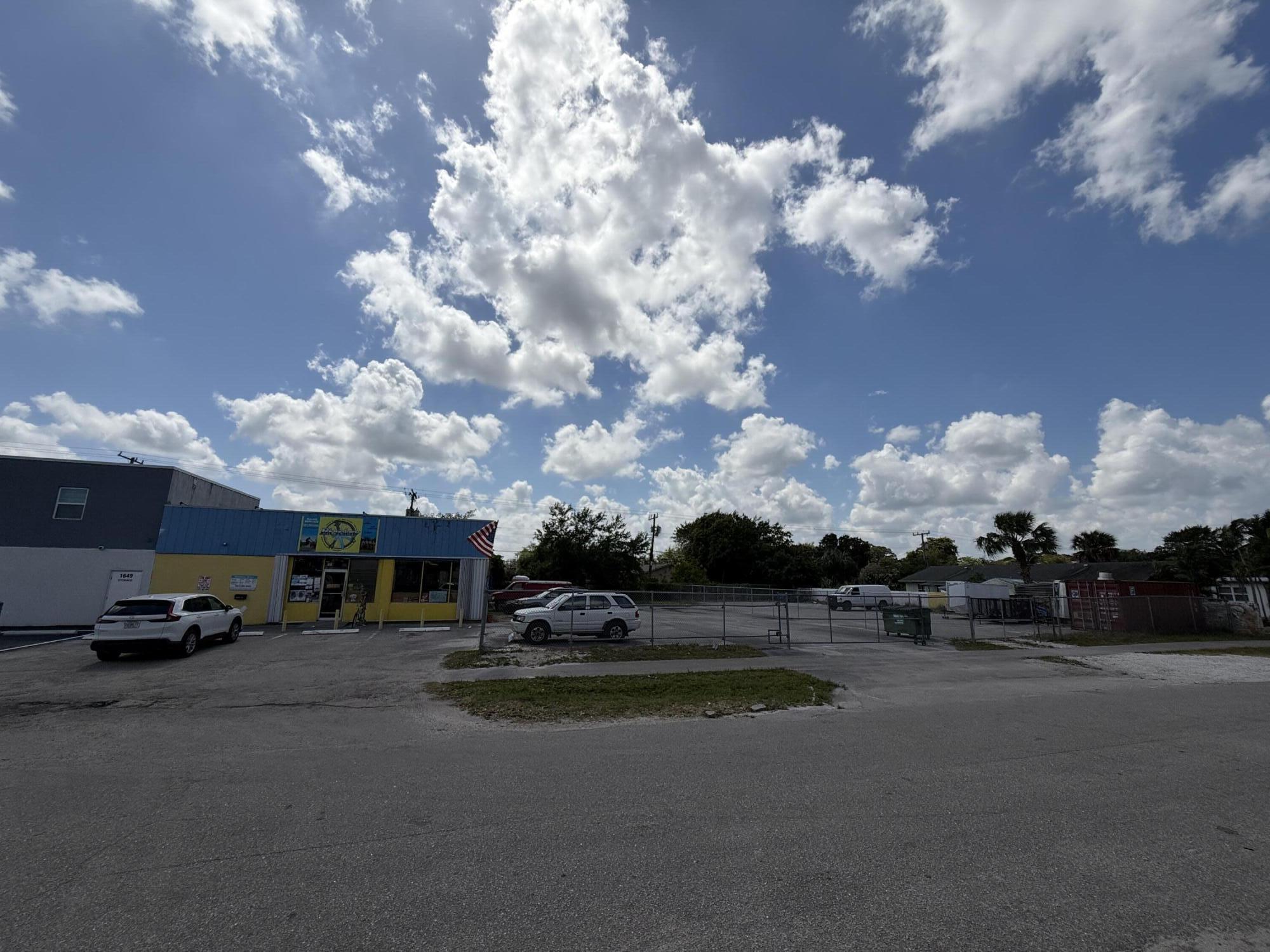 1649 N Military Trail, West Palm Beach, FL 33409, West Palm Beach - Photo 4