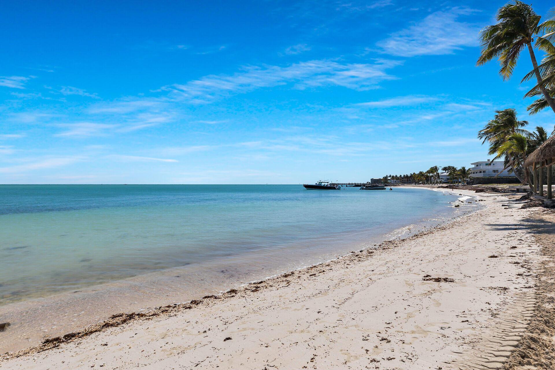 601 W Ocean Dr Drive 203a, Key Colony Beach, FL 33051, Key Colony Beach - Photo 4