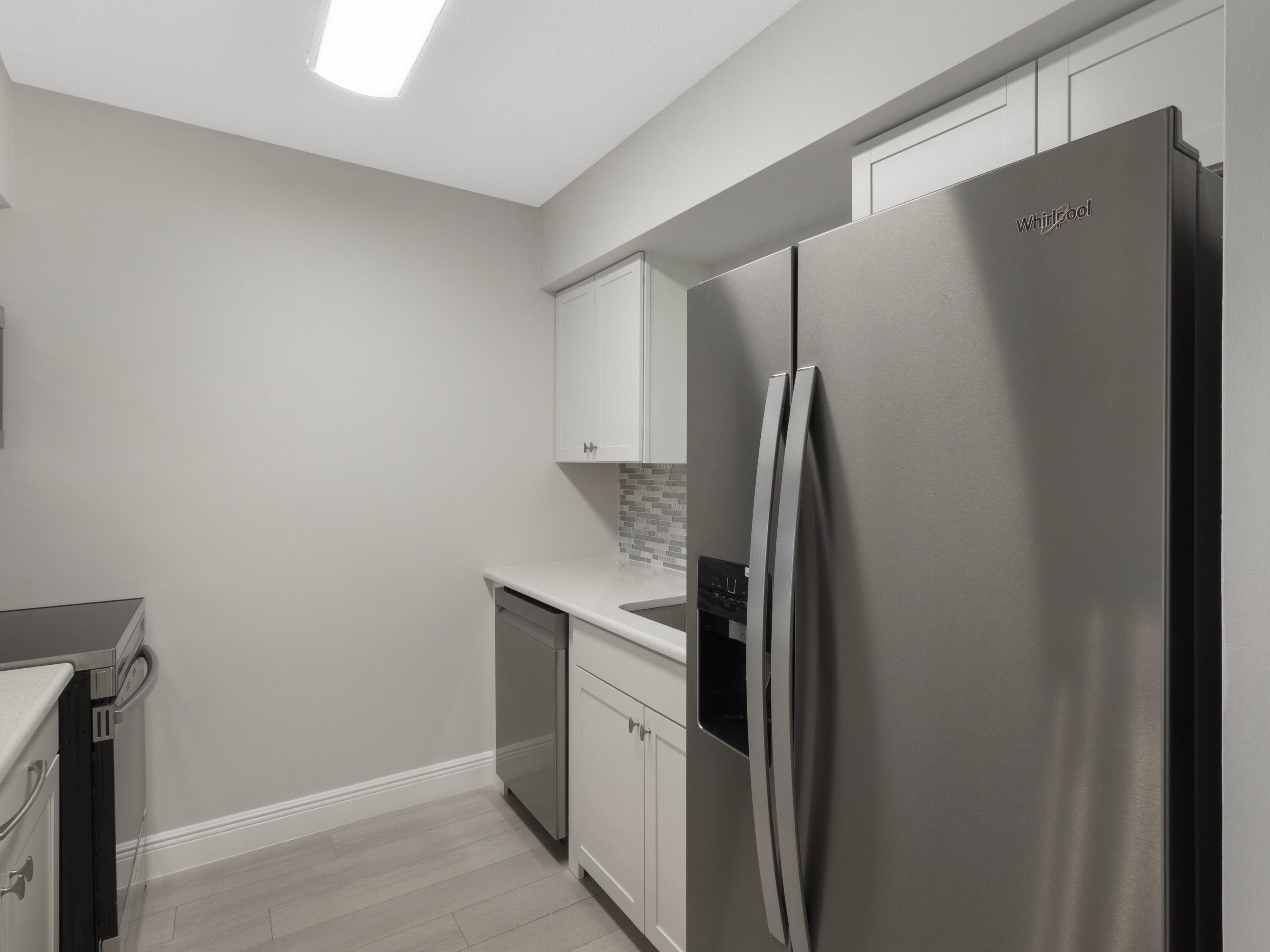 12003 Poinciana Boulevard 103, Royal Palm Beach, FL 33411, Royal Palm Beach - Photo 2