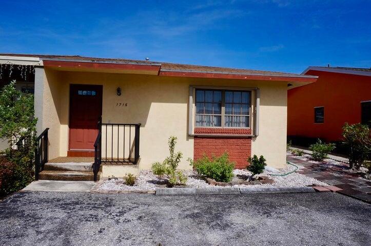 1716 Barton Court, Lake Worth Beach, FL 33460, Lake Worth Beach
