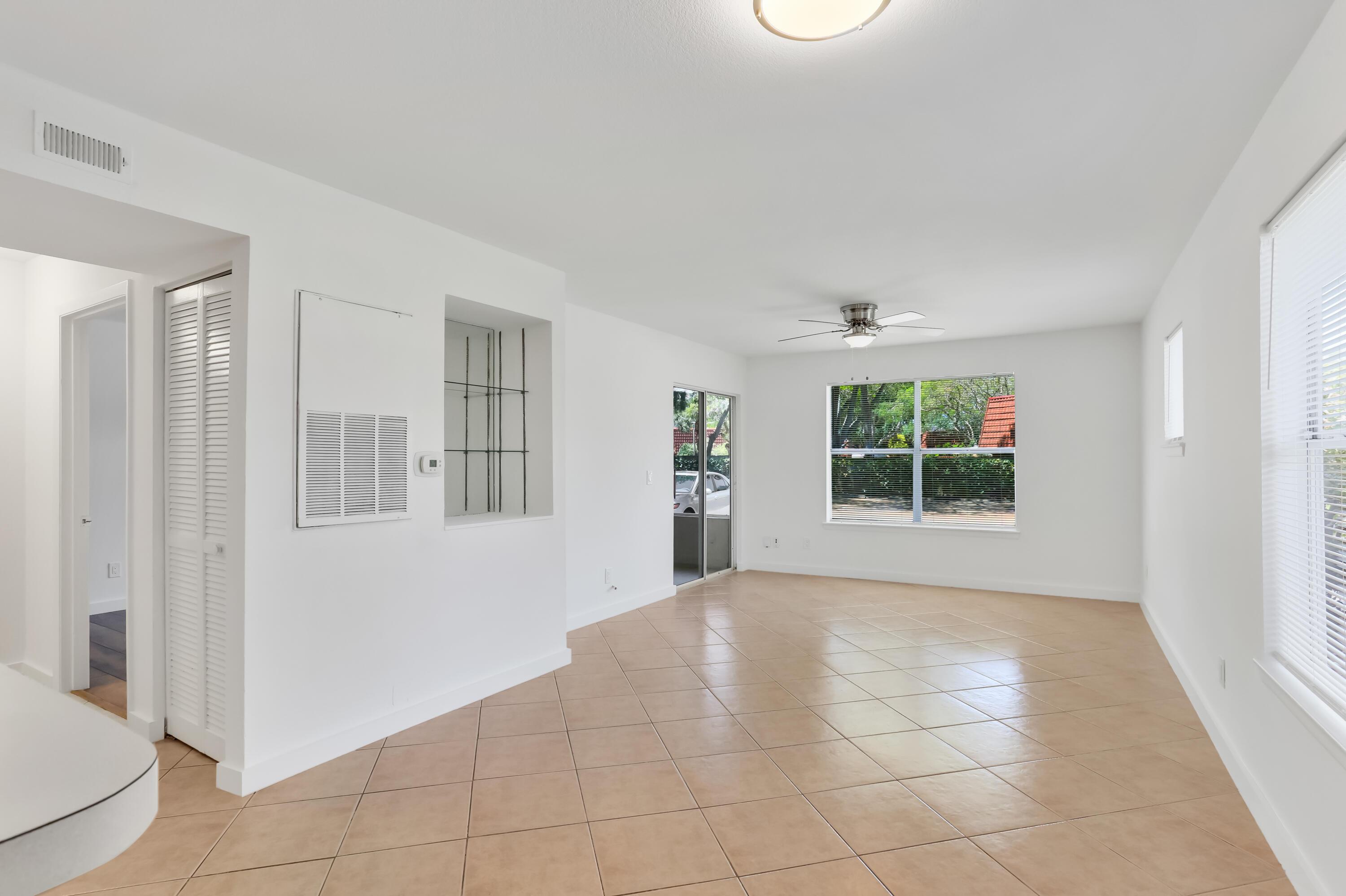 1780 Palm Cove Boulevard 6-101, Delray Beach, FL 33445, Delray Beach - Photo 2