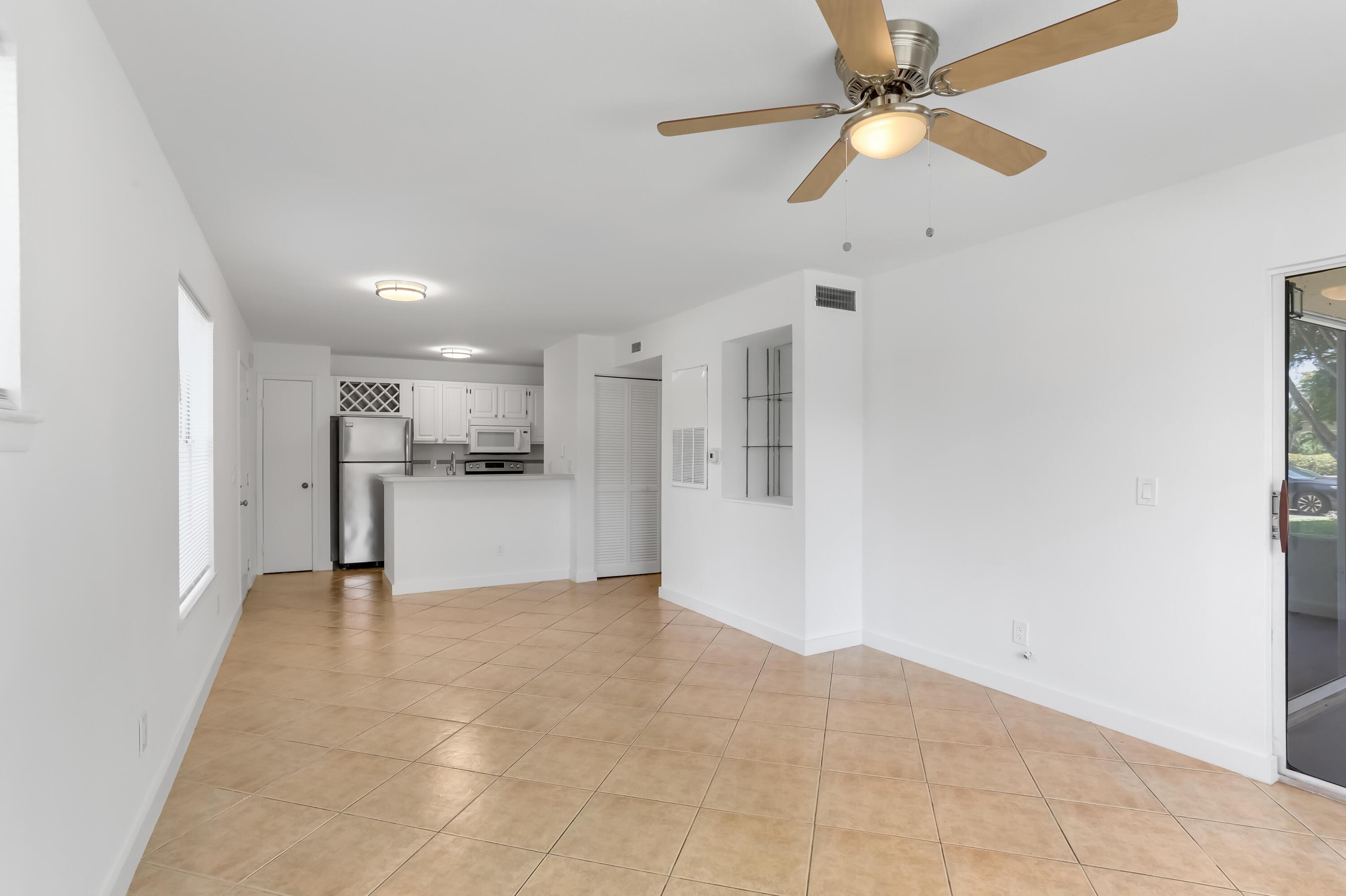 1780 Palm Cove Boulevard 6-101, Delray Beach, FL 33445, Delray Beach - Photo 3