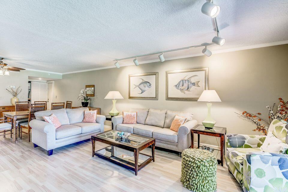 1160 Sugar Sands Boulevard 403 1st Fl, Singer Island, FL 33404, Singer Island - Photo 3