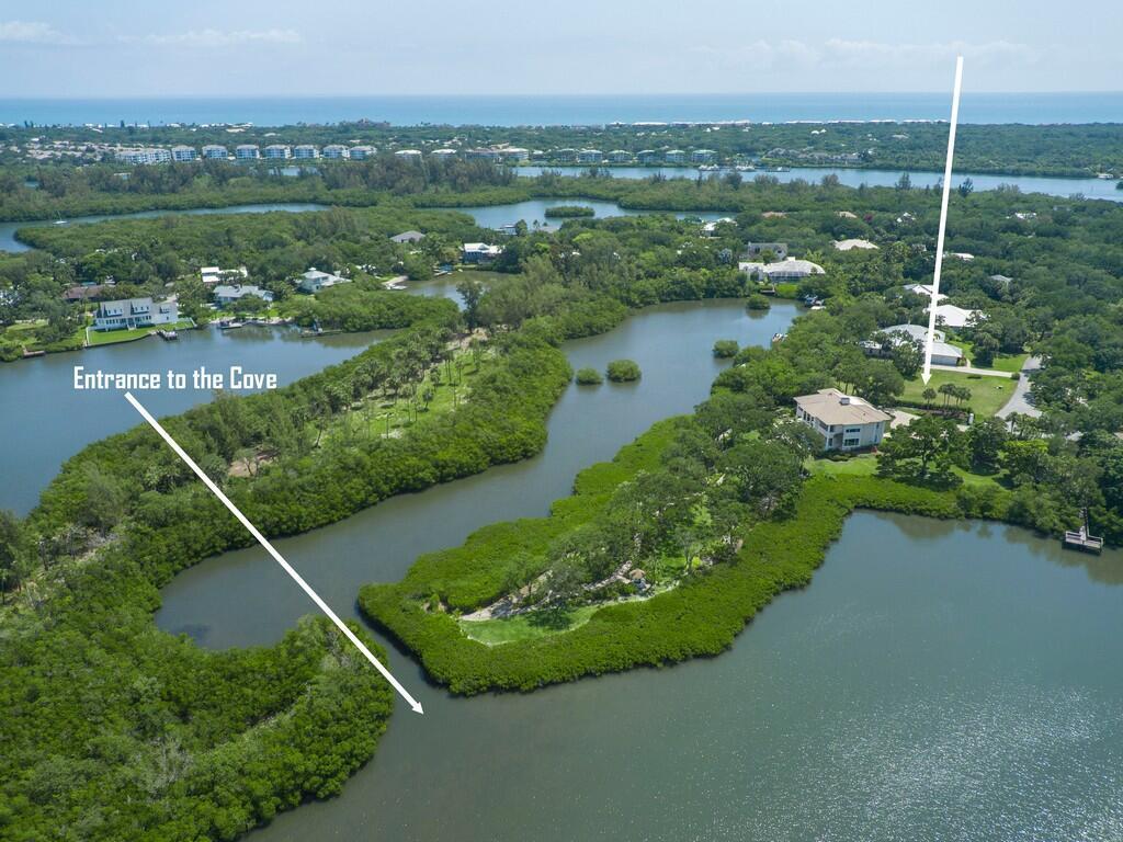 2660 Riverview Court, Vero Beach, FL 32963, Vero Beach - Photo 3