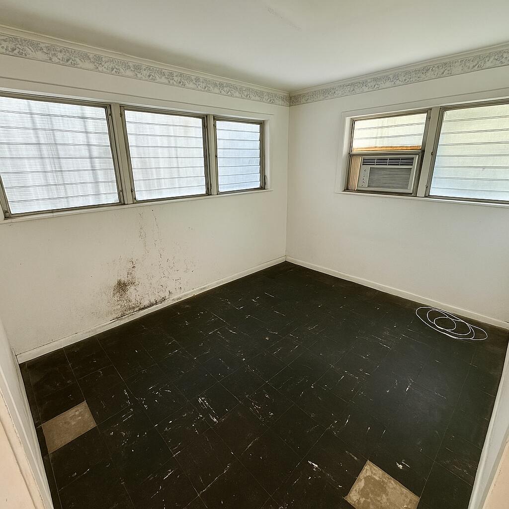 3520 Suncrest Road, Lake Worth, FL 33467, Lake Worth - Photo 5