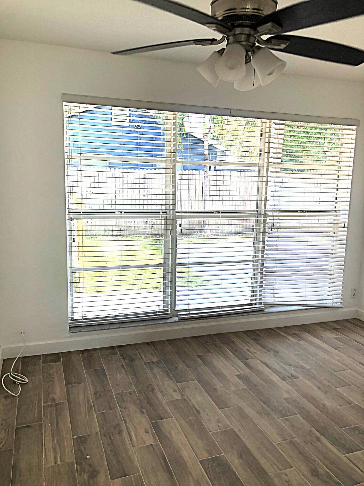 1505 NE 15th Avenue 3, Fort Lauderdale, FL 33304, Fort Lauderdale - Photo 4