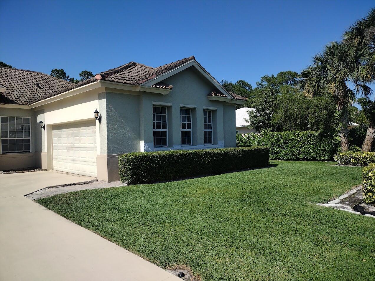 3305 Bent Pine Drive, Fort Pierce, FL 34951, Fort Pierce - Photo 3