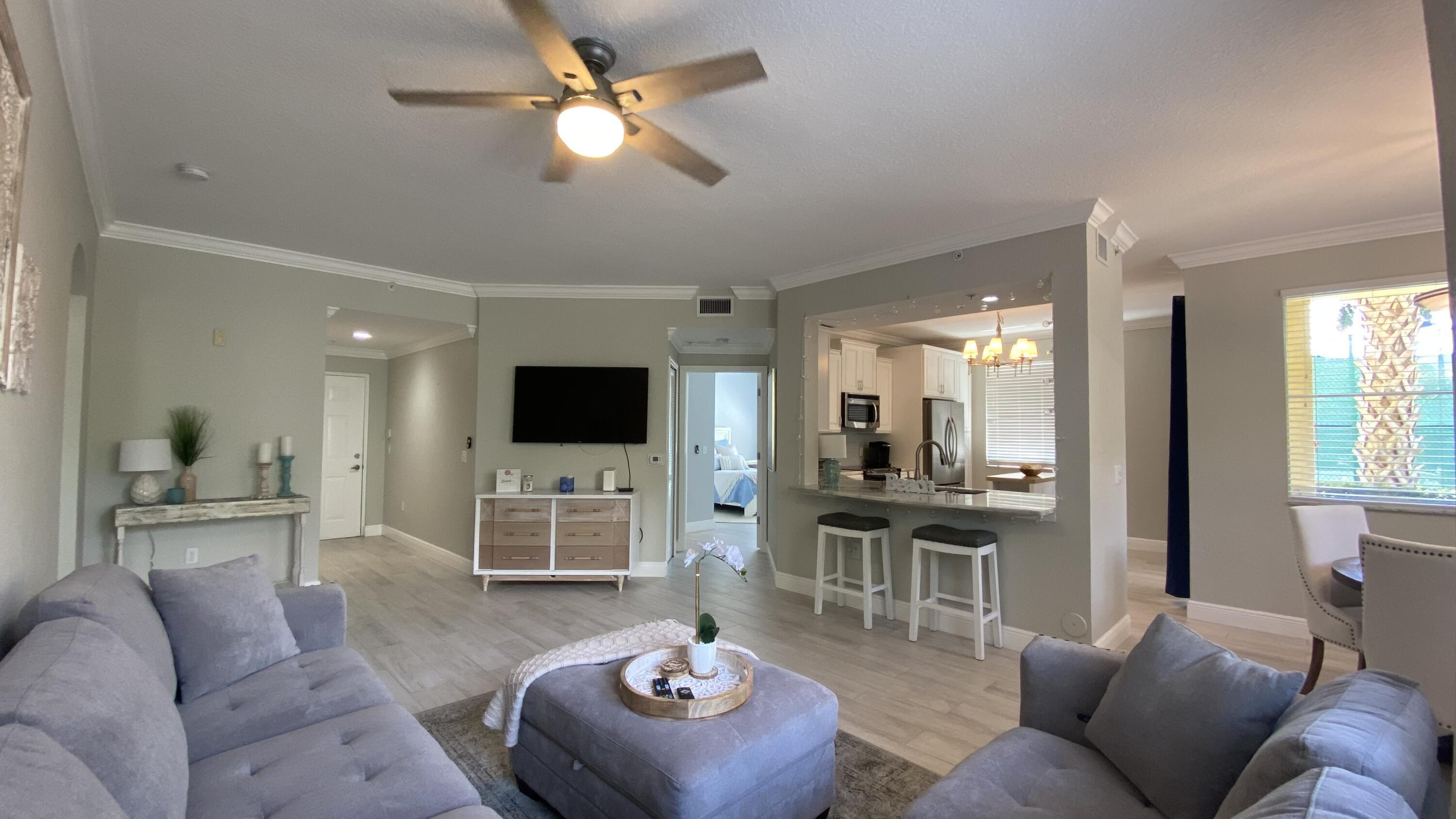 11024 Legacy 104 Drive 104, Palm Beach Gardens, FL 33410, Palm Beach Gardens - Photo 3