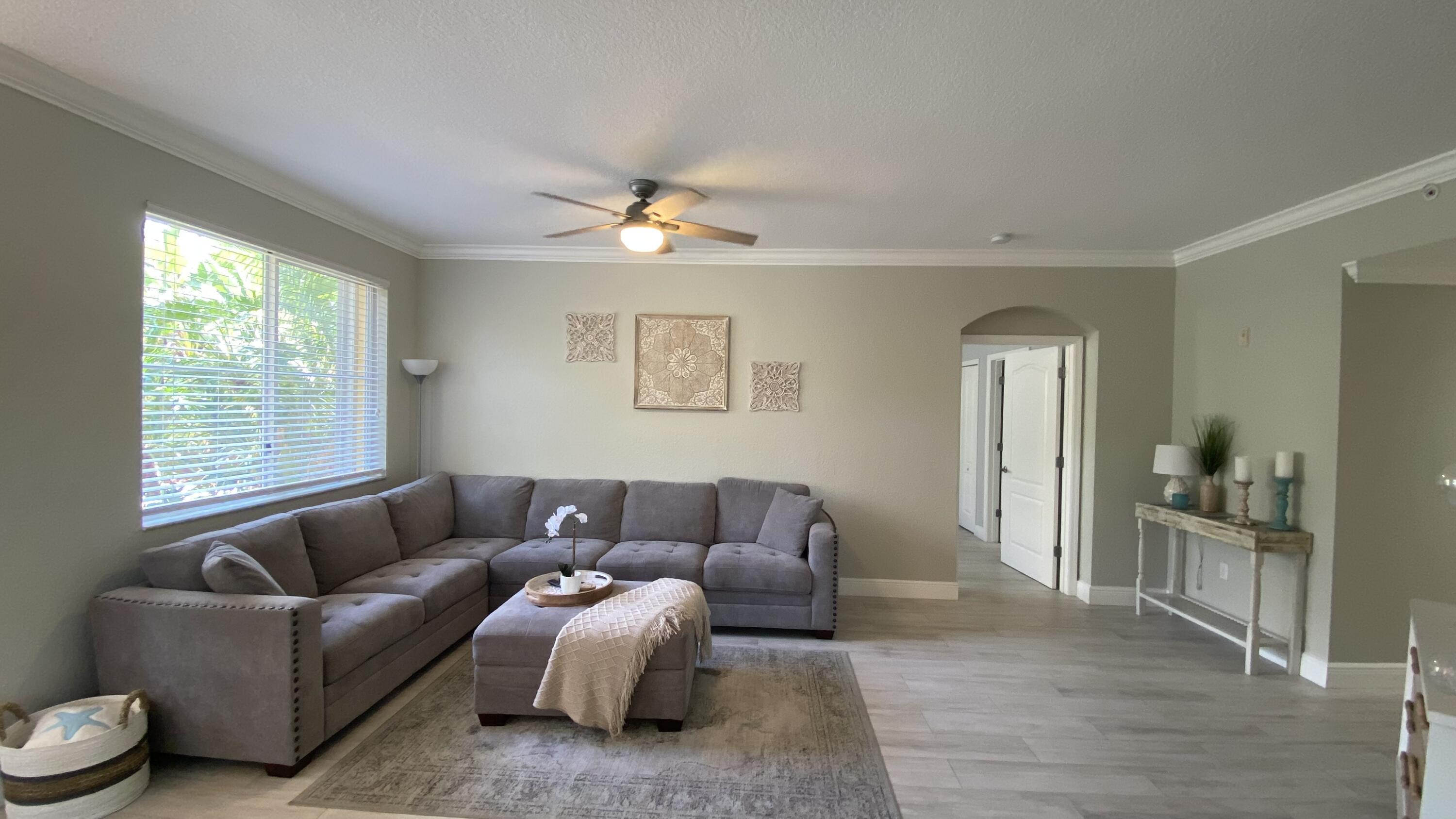 11024 Legacy 104 Drive 104, Palm Beach Gardens, FL 33410, Palm Beach Gardens - Photo 4