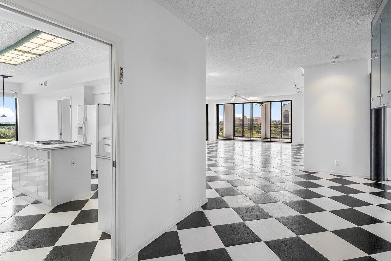 7351 Promenade Drive F702, Boca Raton, FL 33433, Boca Raton - Photo 3